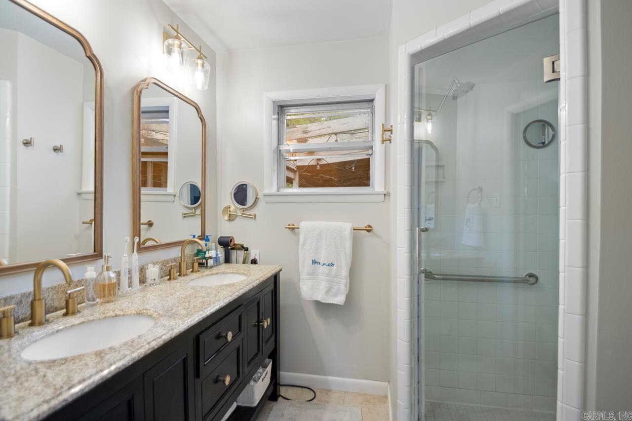 1104 Biscayne Drive Little Rock, AR 72227