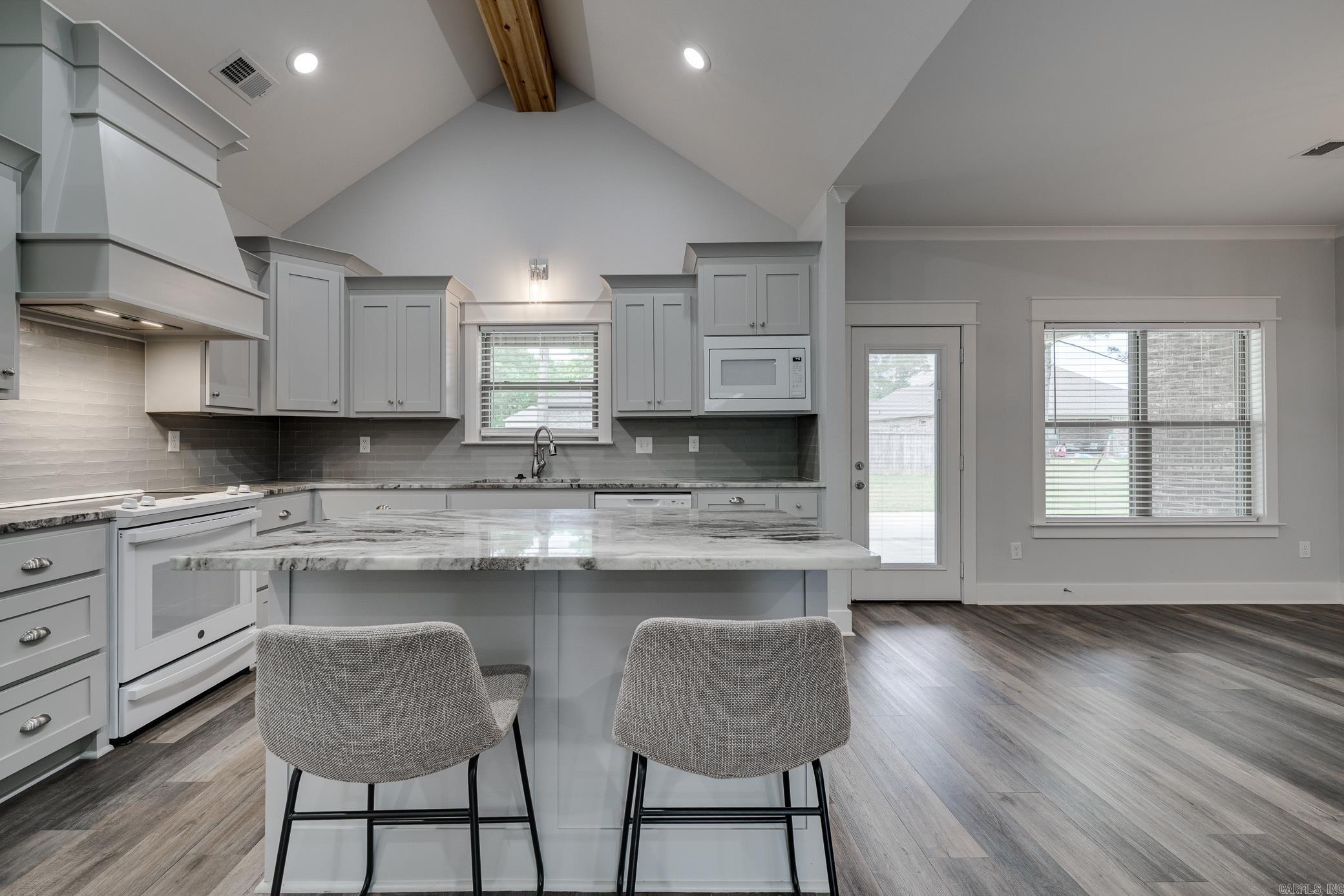 214 Heather Loop Beebe, AR 72012