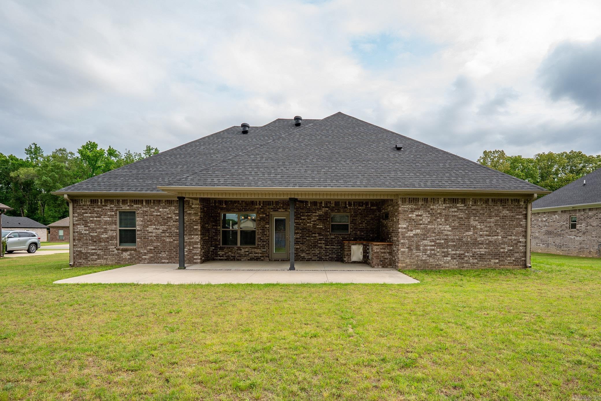 214 Heather Loop Beebe, AR 72012