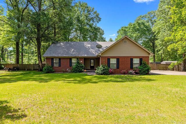 40  Pinewood  Cabot, AR