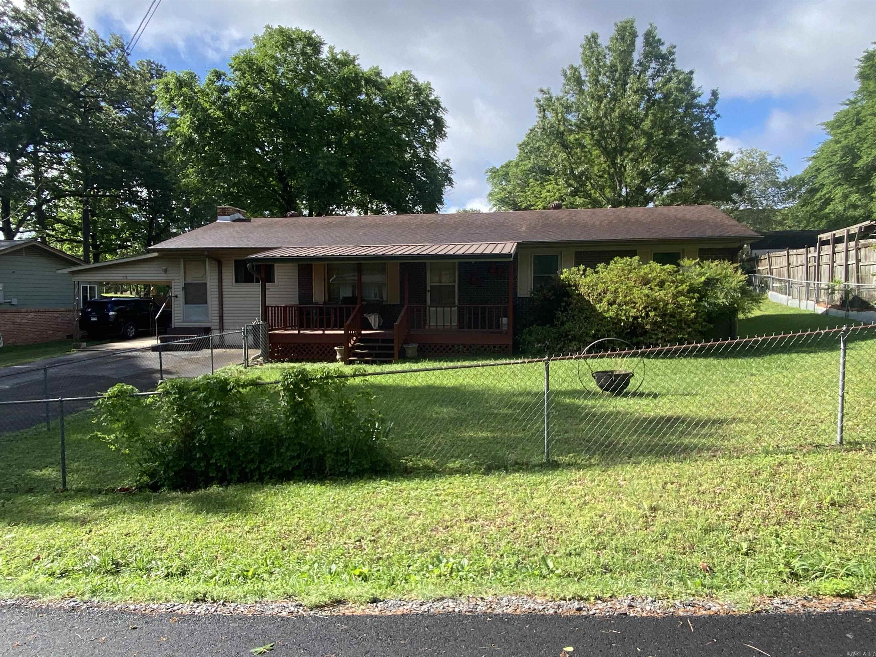 113 E Simpson  Mount Ida, AR