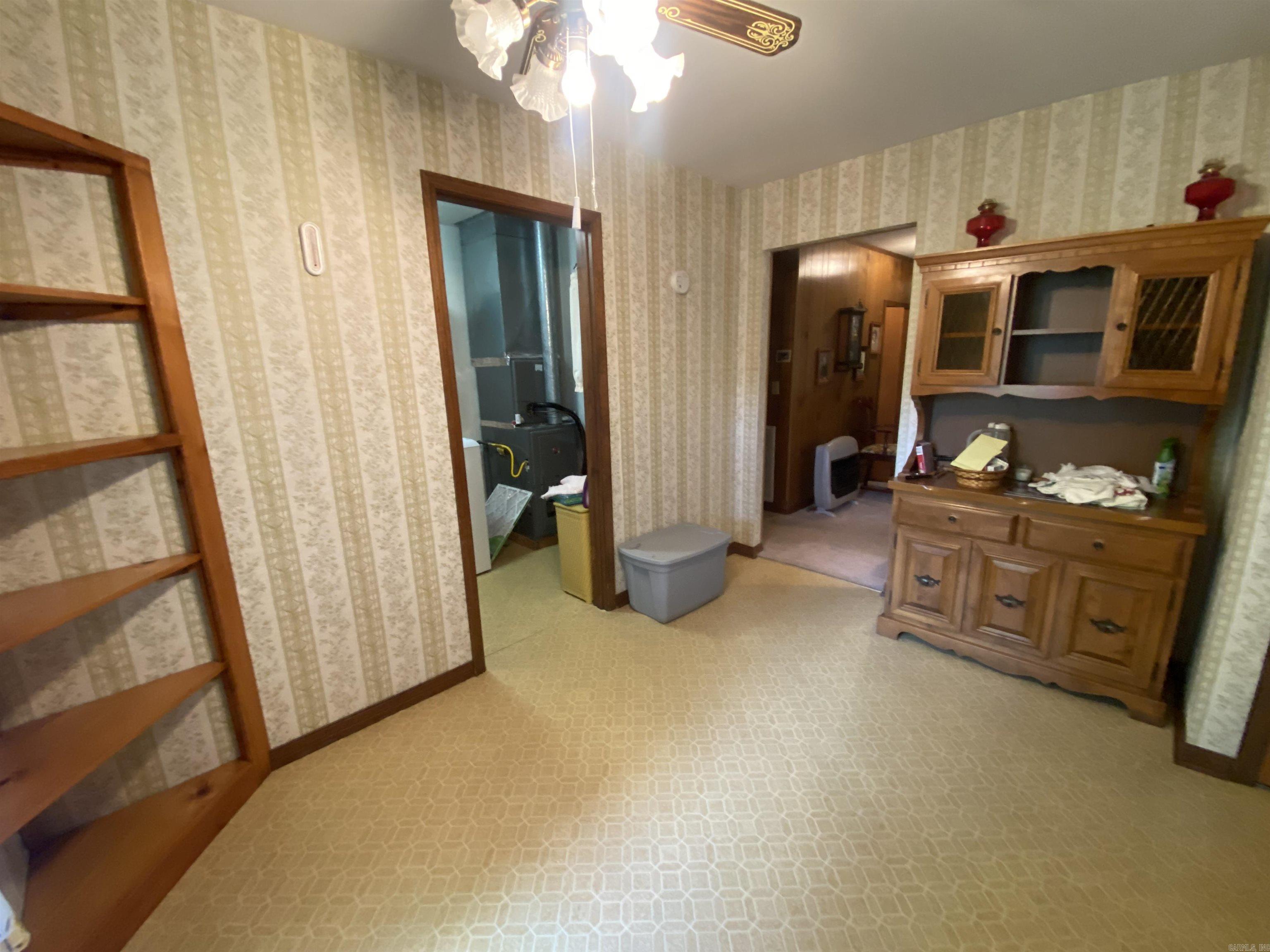 113 E Simpson  Mount Ida, AR