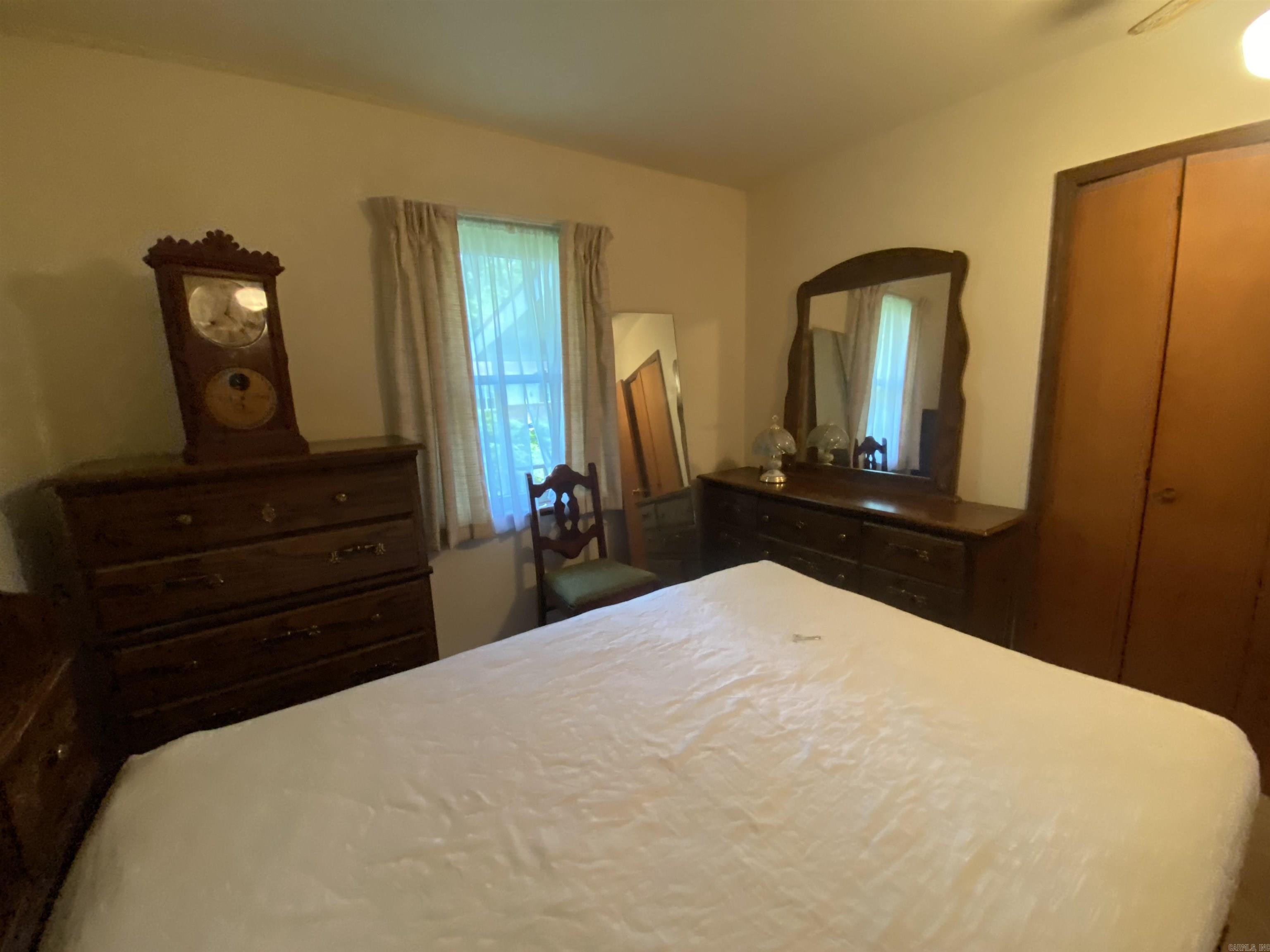 113 E Simpson  Mount Ida, AR