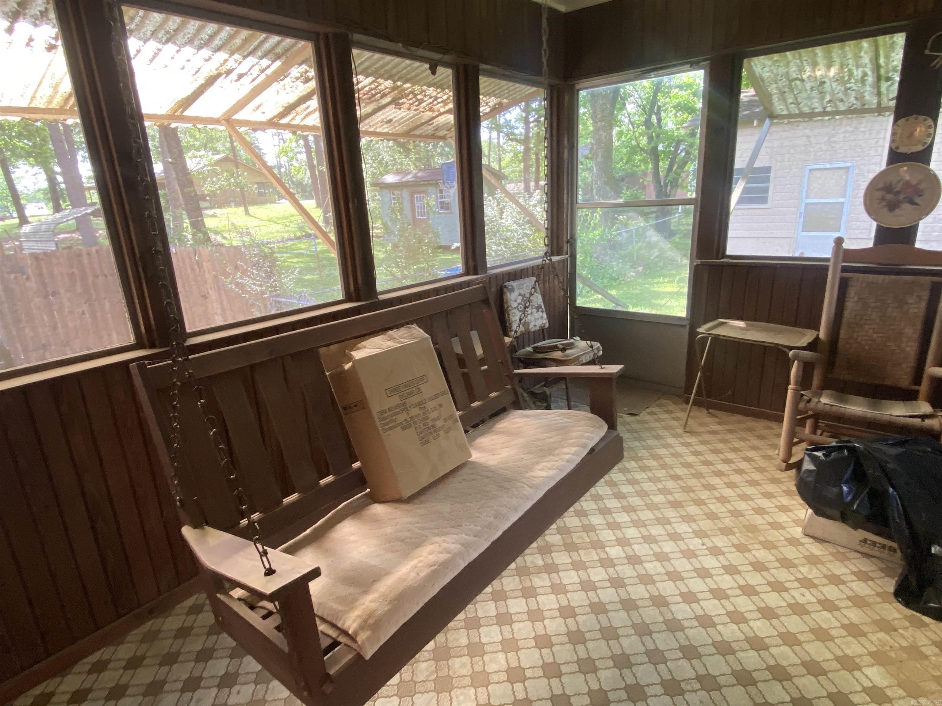 113 E Simpson  Mount Ida, AR