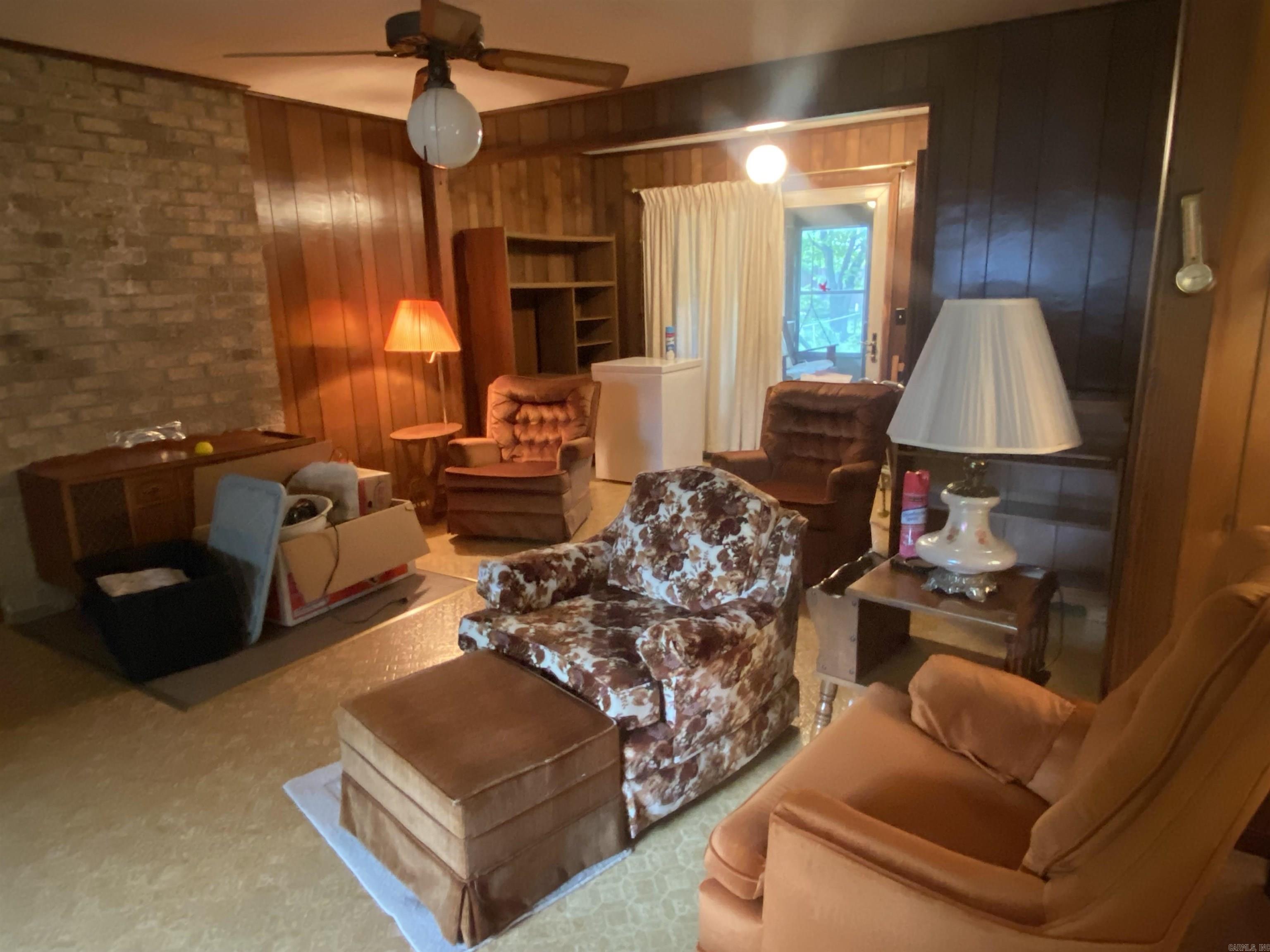 113 E Simpson  Mount Ida, AR