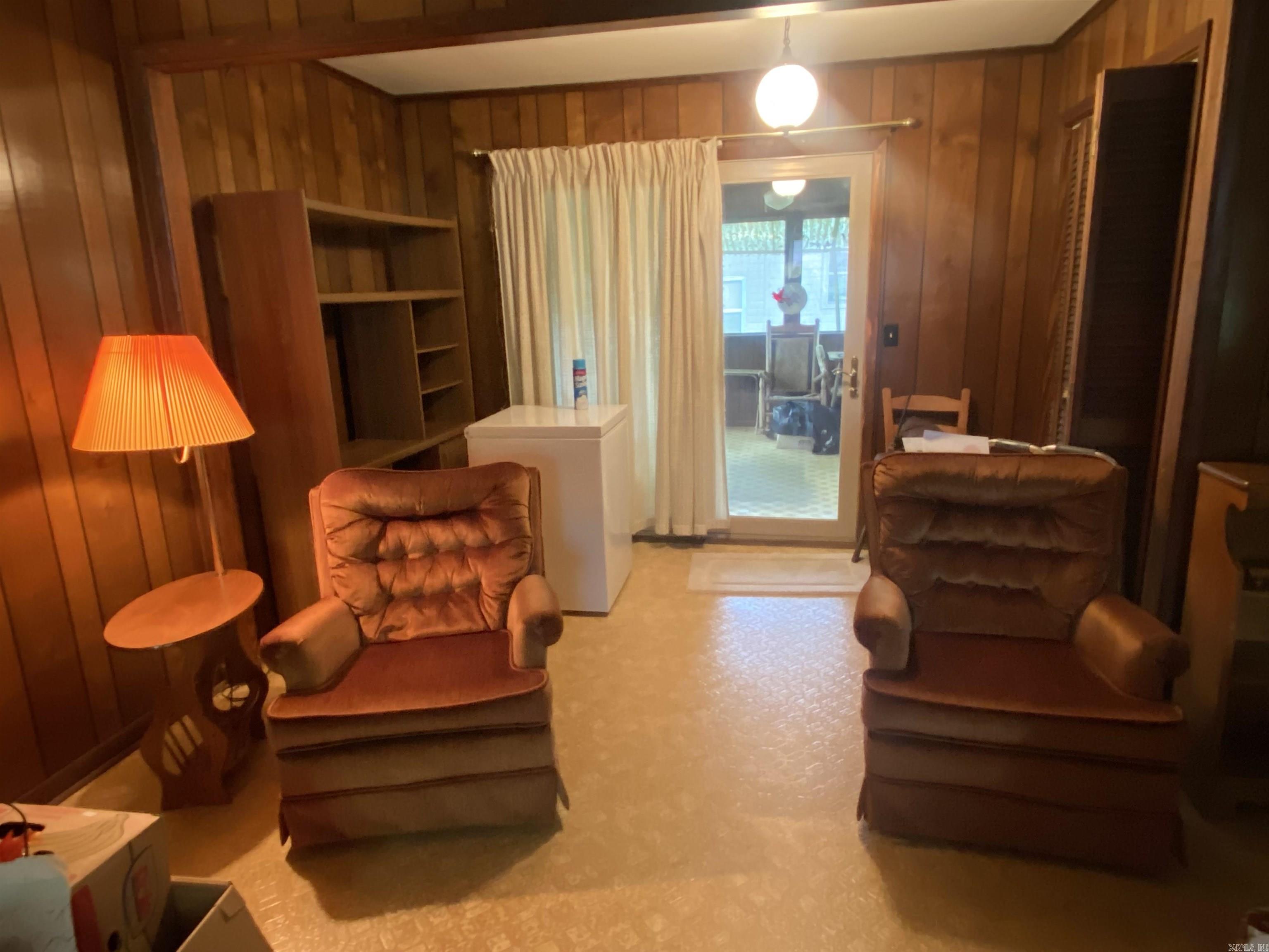 113 E Simpson  Mount Ida, AR