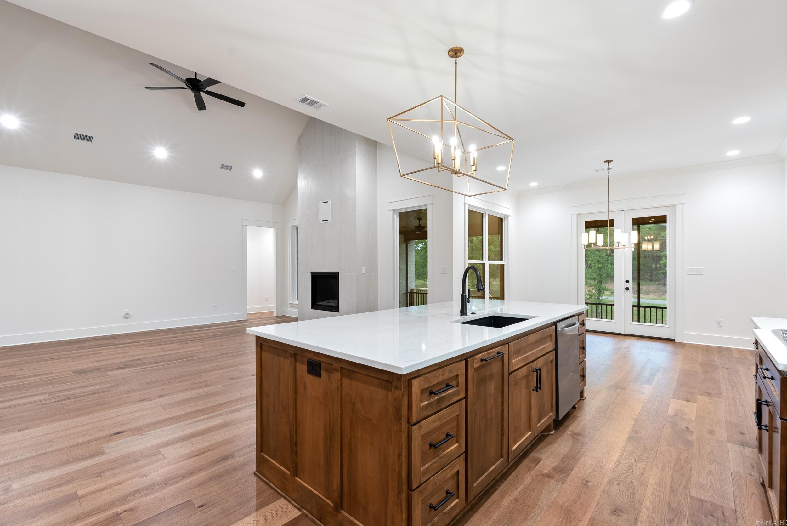2940  Orchard View  Conway, AR