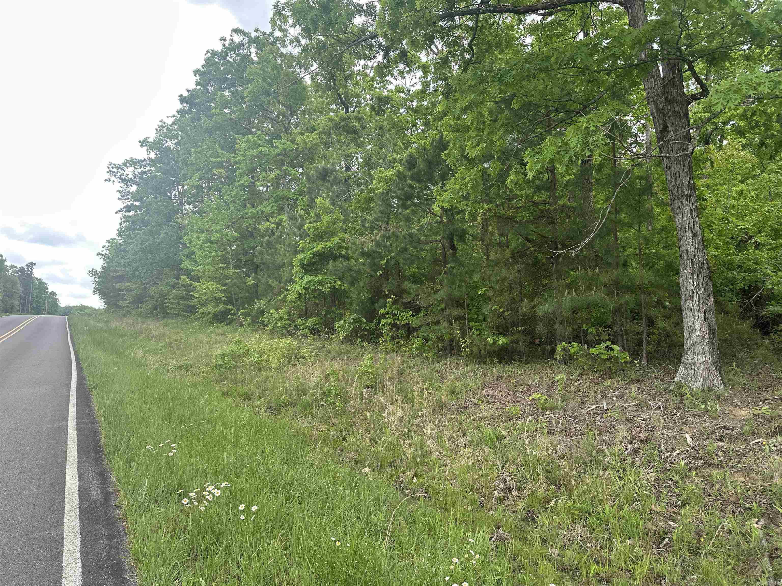 000  Holly Mtn Rd  Clinton, AR