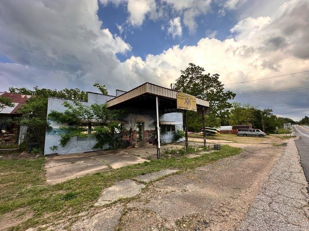 3692  Hwy 270 W  Pencil Bluff, AR