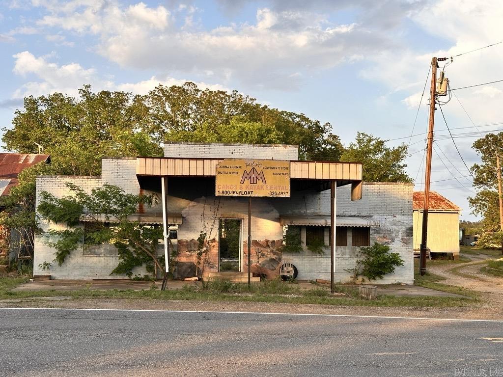 3692  Hwy 270 W  Pencil Bluff, AR