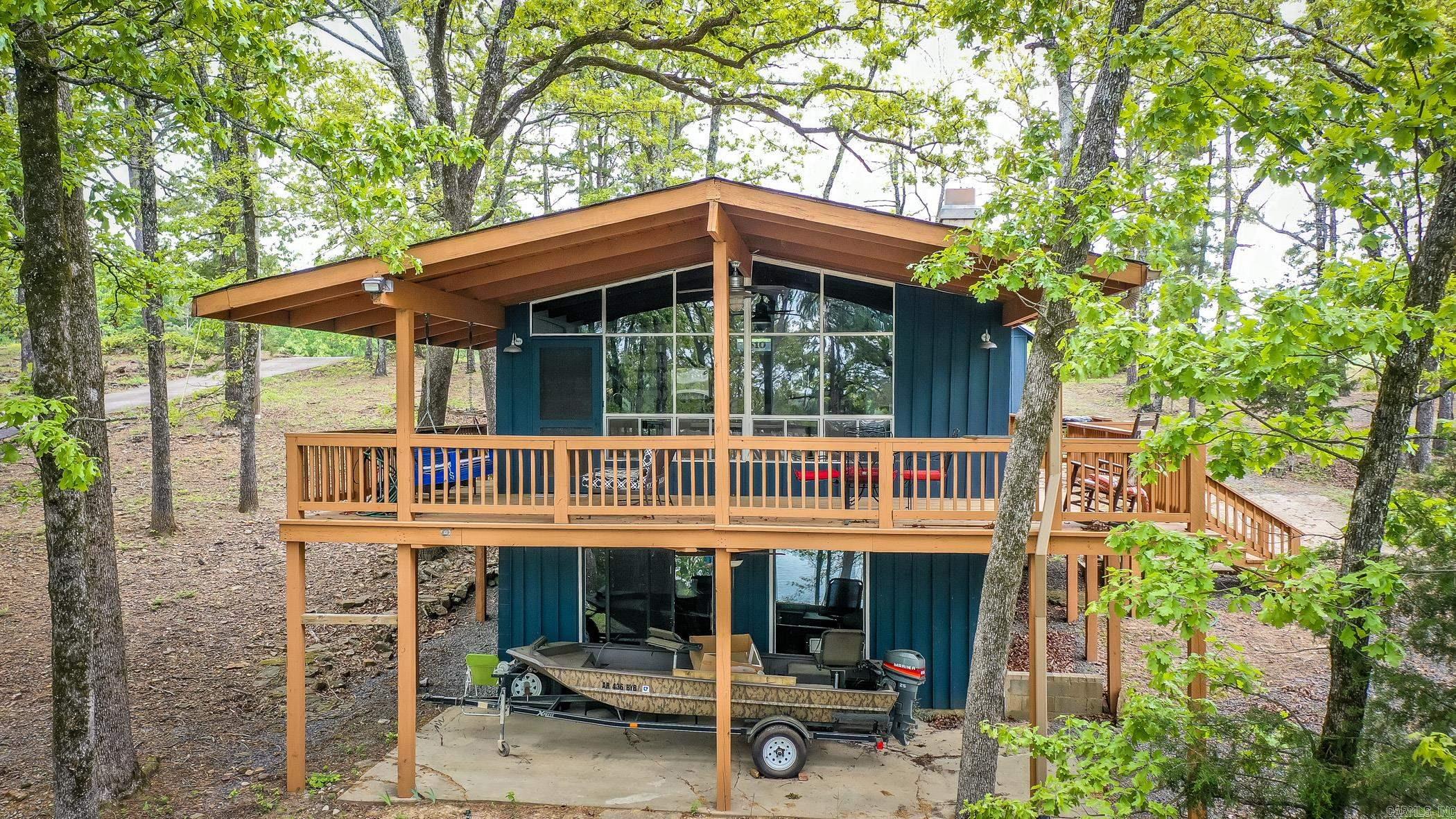 510  Potter Point  Higden, AR
