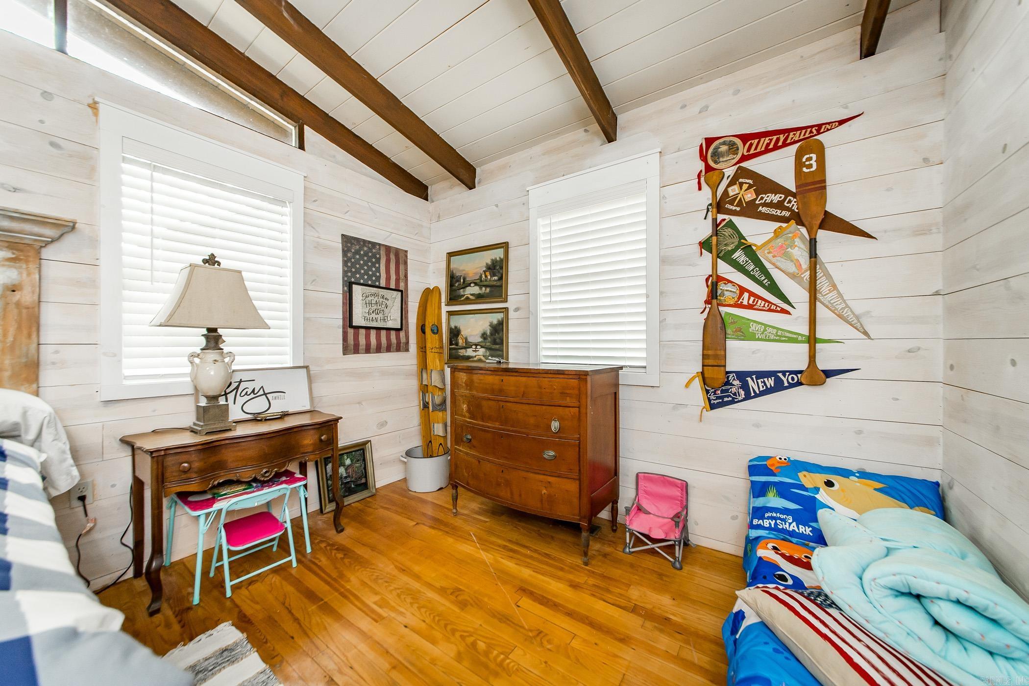 510  Potter Point  Higden, AR