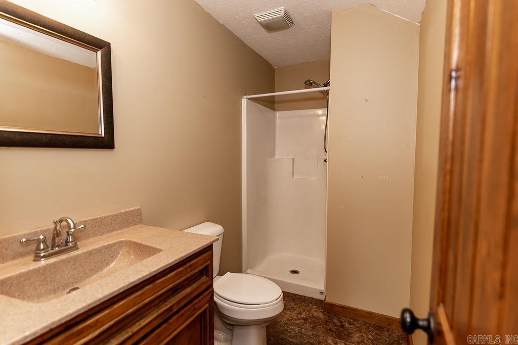 8505  Holly Mountain Rd  Clinton, AR