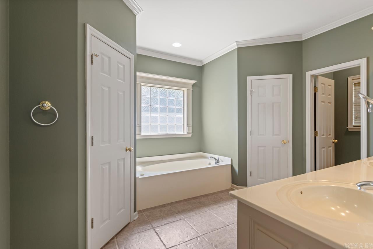 1  Sawgrass  Little Rock, AR