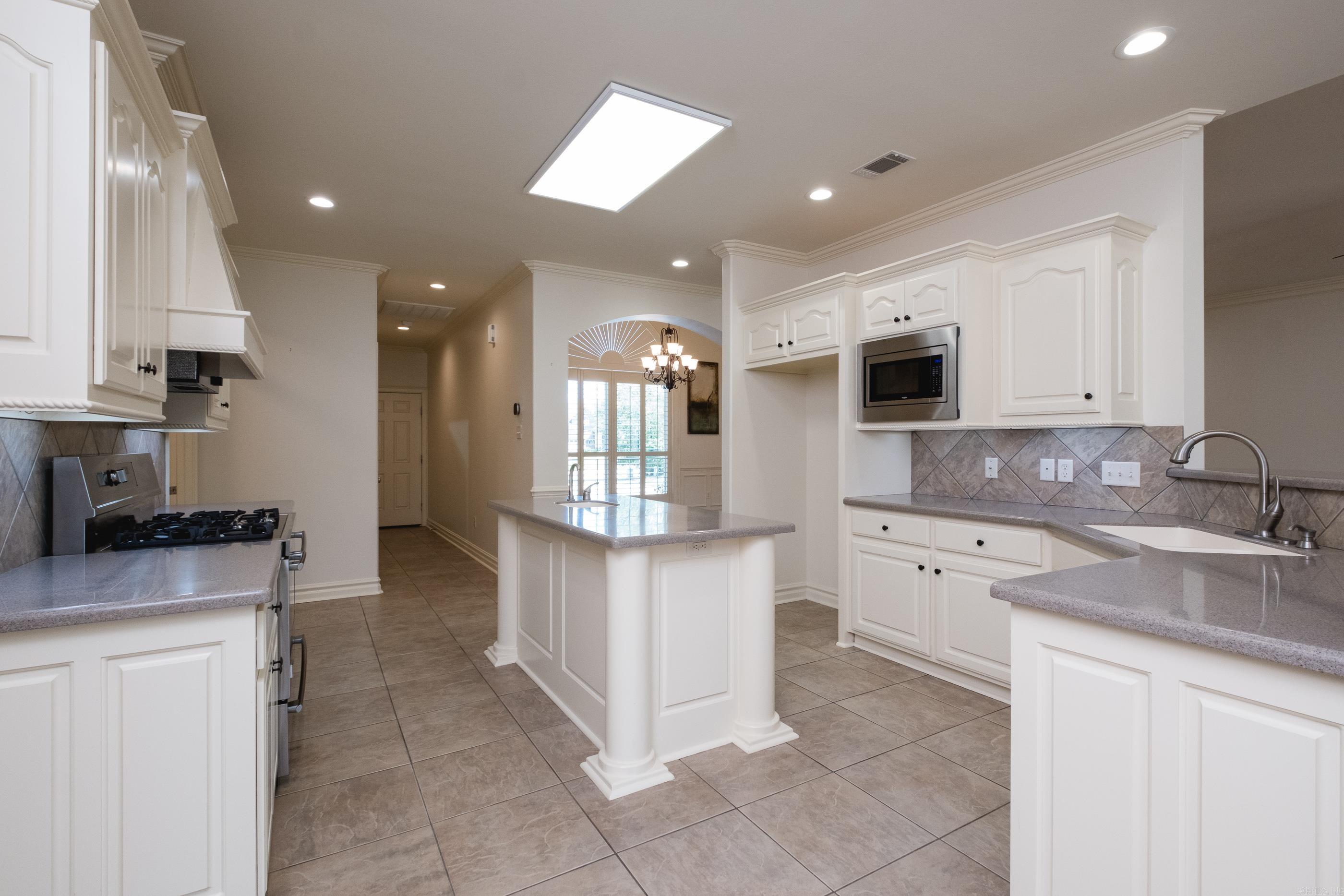 107  Bouriese Circle  Maumelle, AR