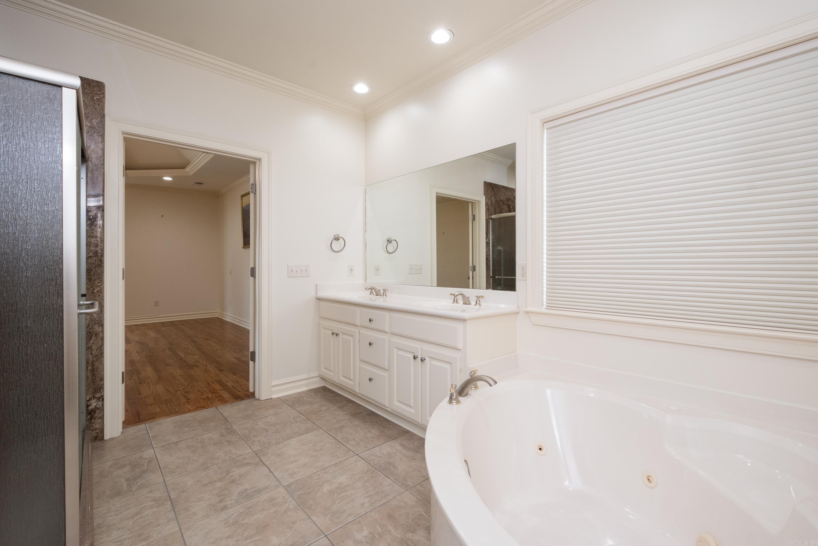 107  Bouriese Circle  Maumelle, AR