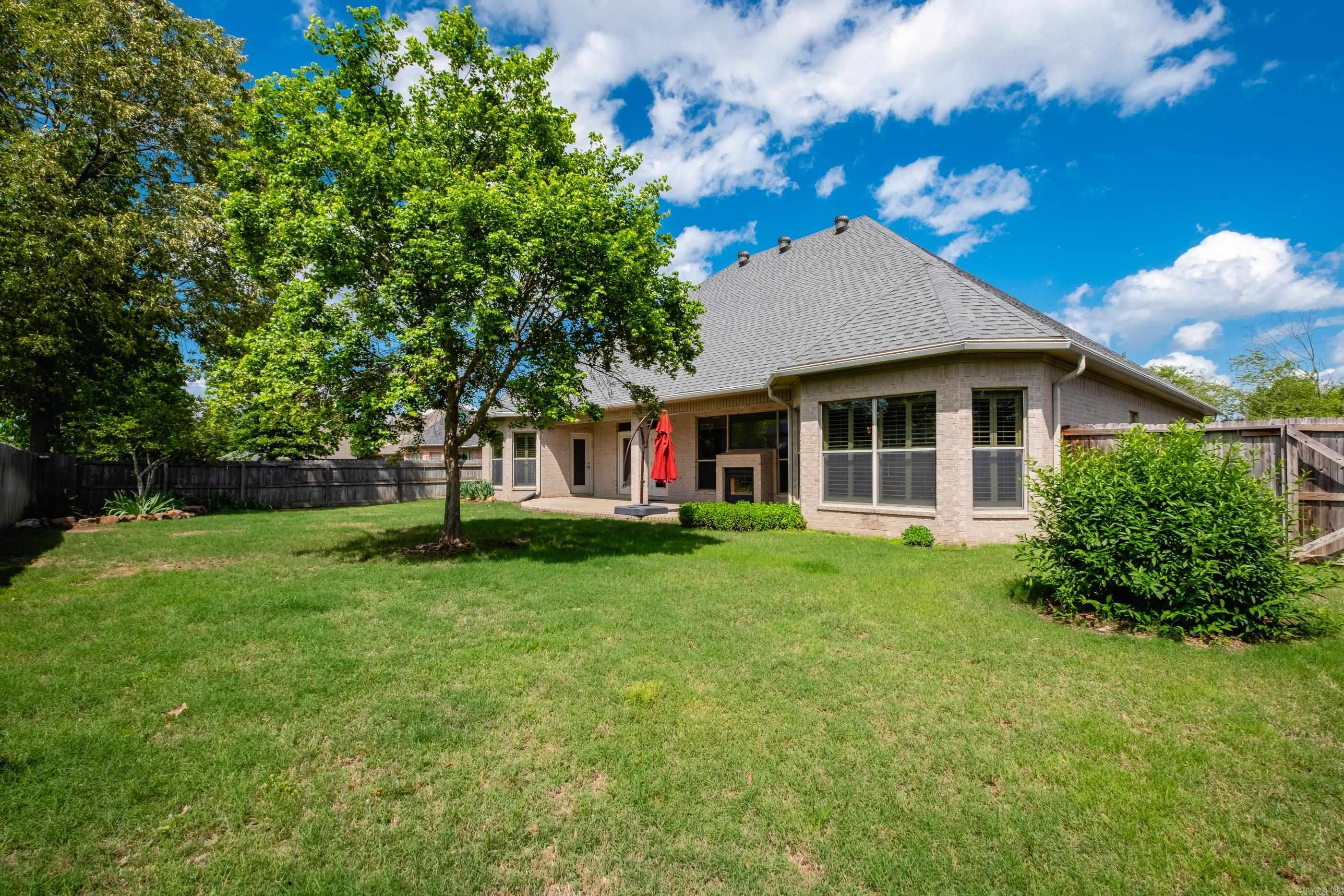 107  Bouriese Circle  Maumelle, AR