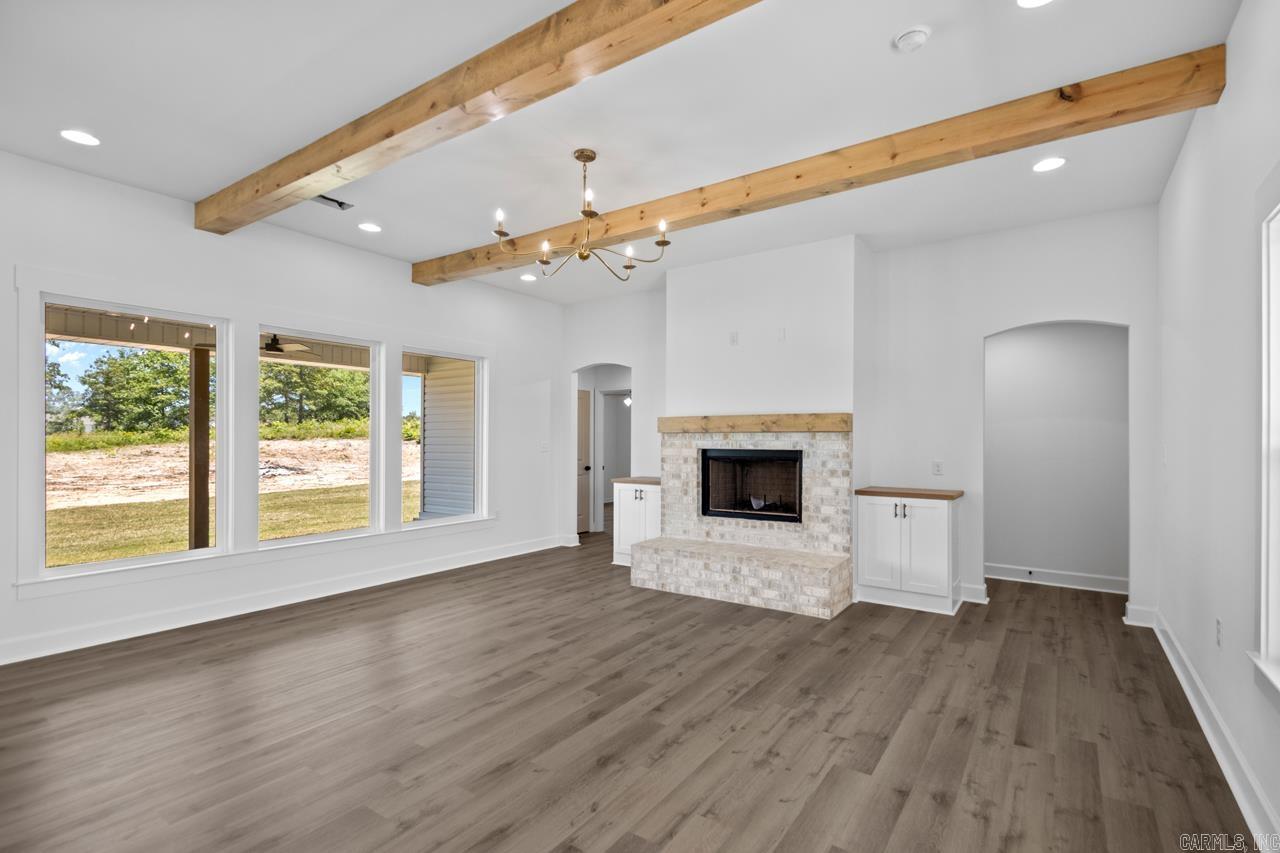 9064 Creek View  Bauxite, AR