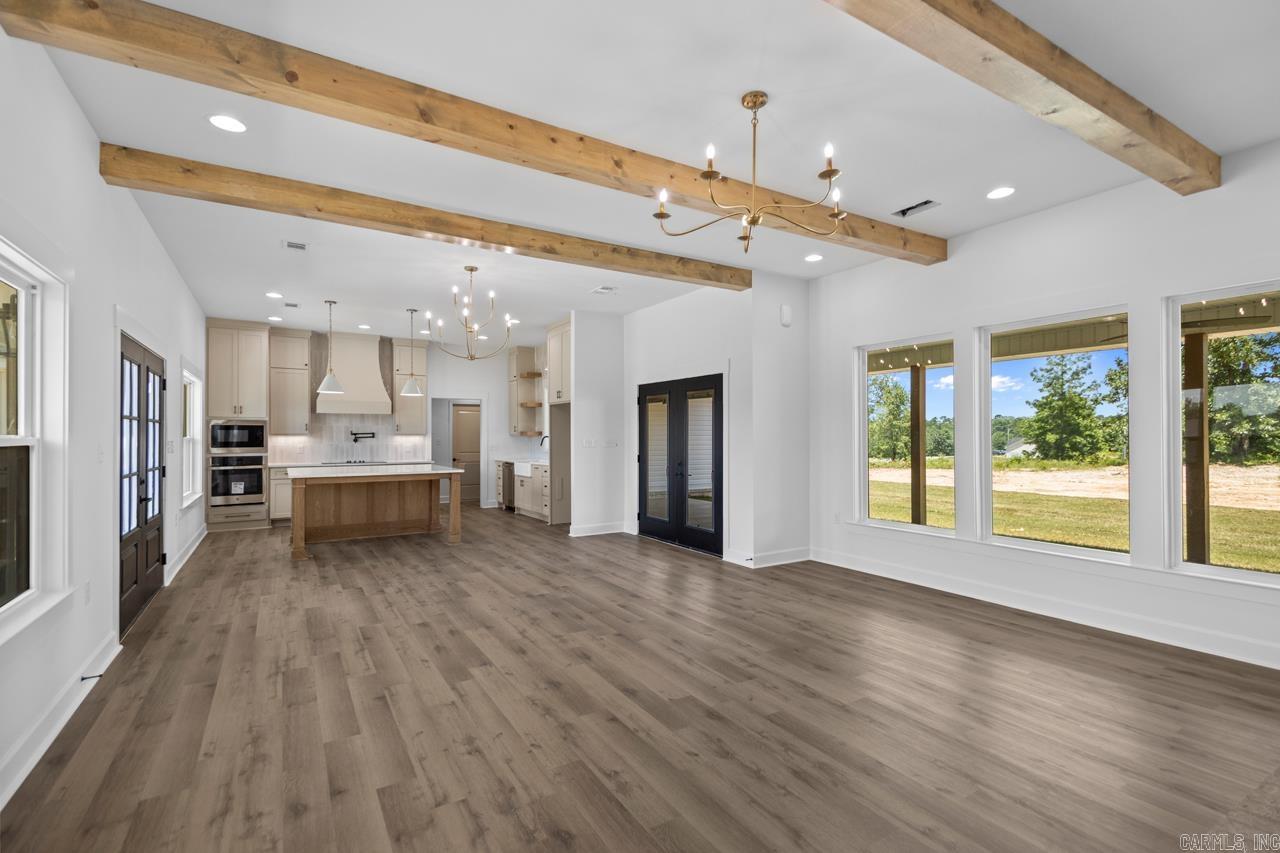 9064 Creek View  Bauxite, AR