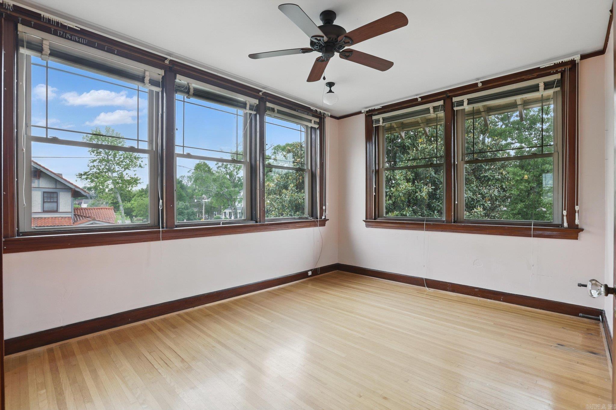 1867 S Battery Street Little Rock, AR 72202