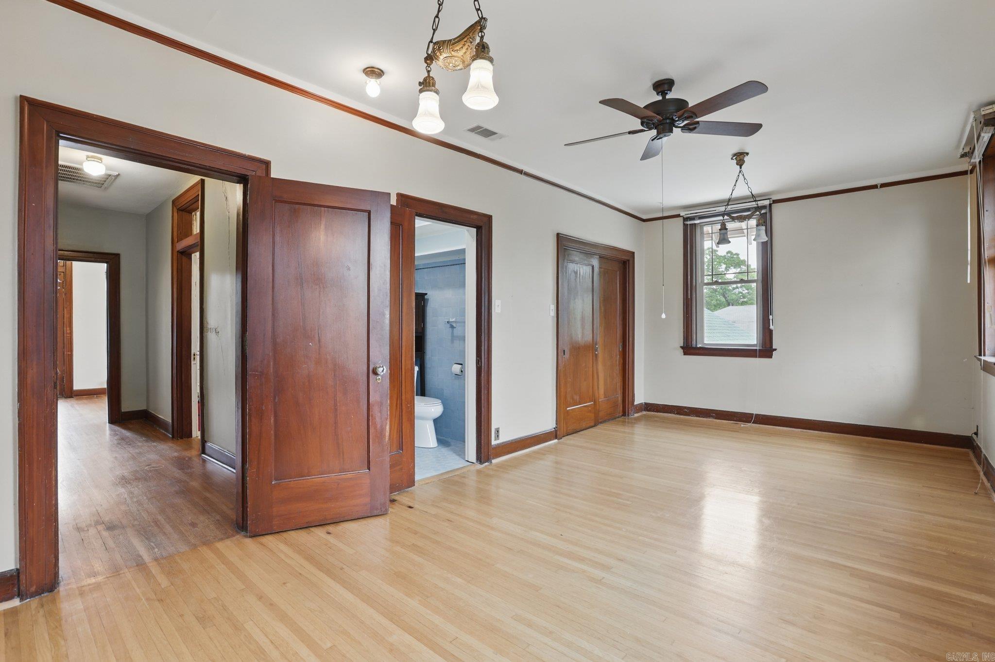 1867 S Battery Street Little Rock, AR 72202
