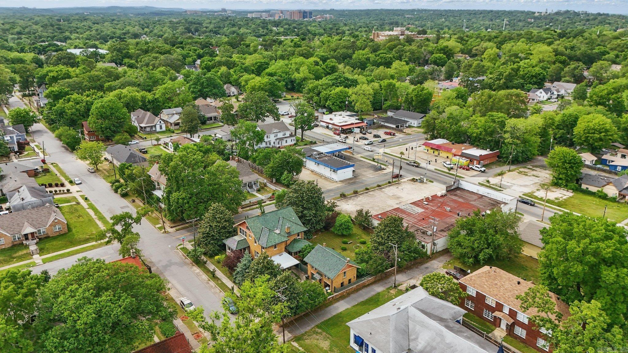 1867 S Battery Street Little Rock, AR 72202
