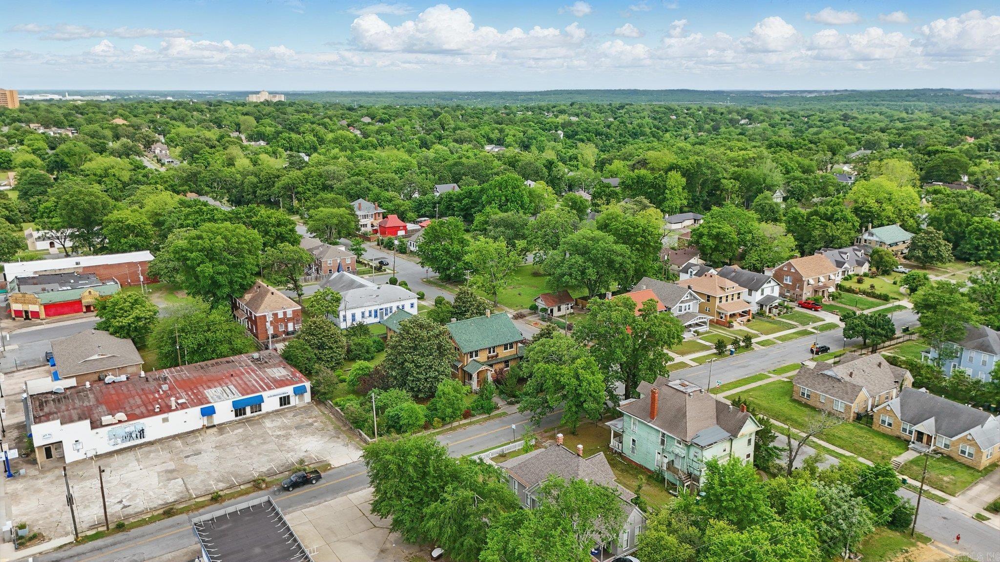 1867 S Battery Street Little Rock, AR 72202