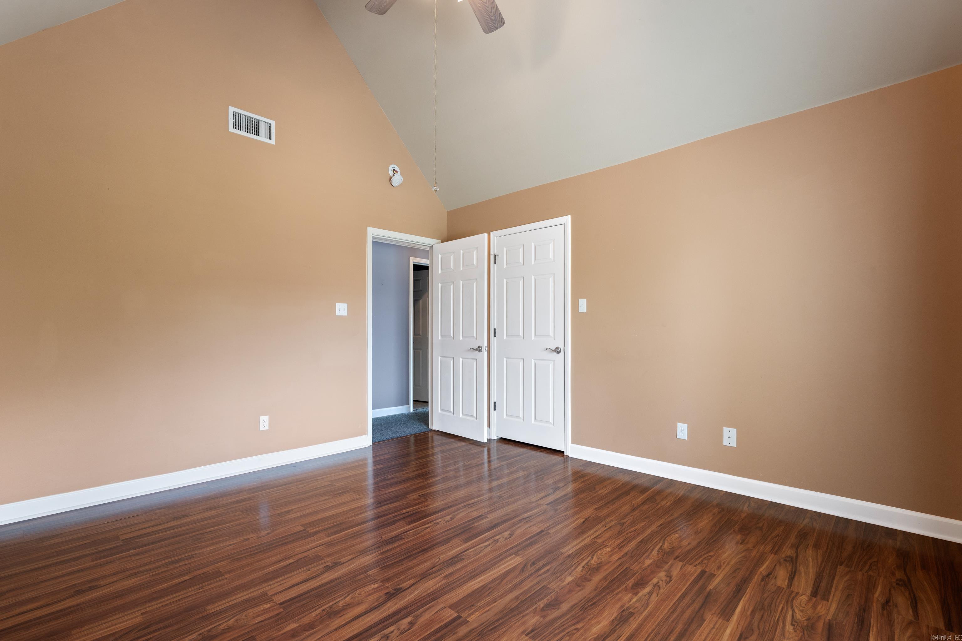 110  ROBERTSRIDGE  Hot Springs, AR