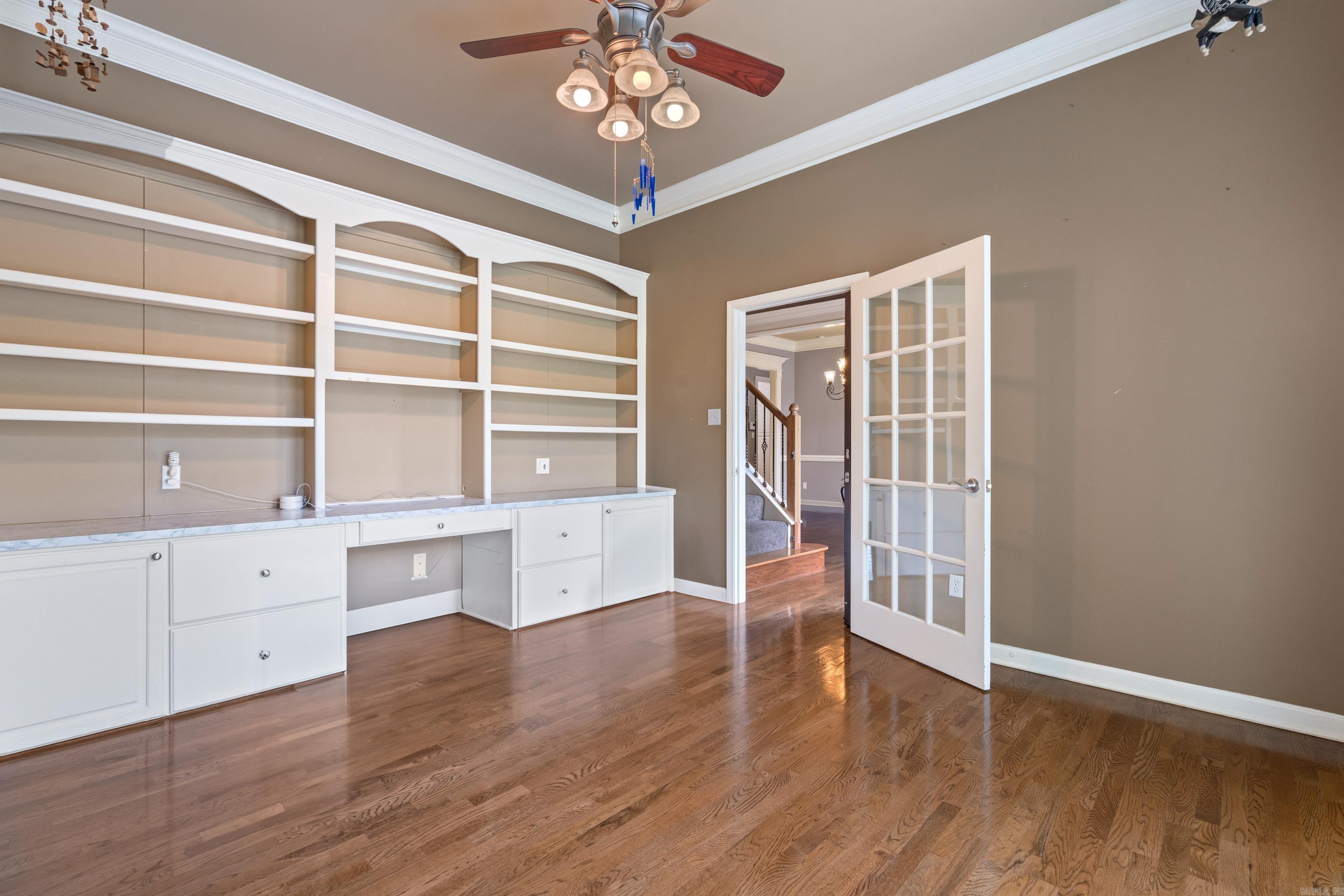 110  ROBERTSRIDGE  Hot Springs, AR