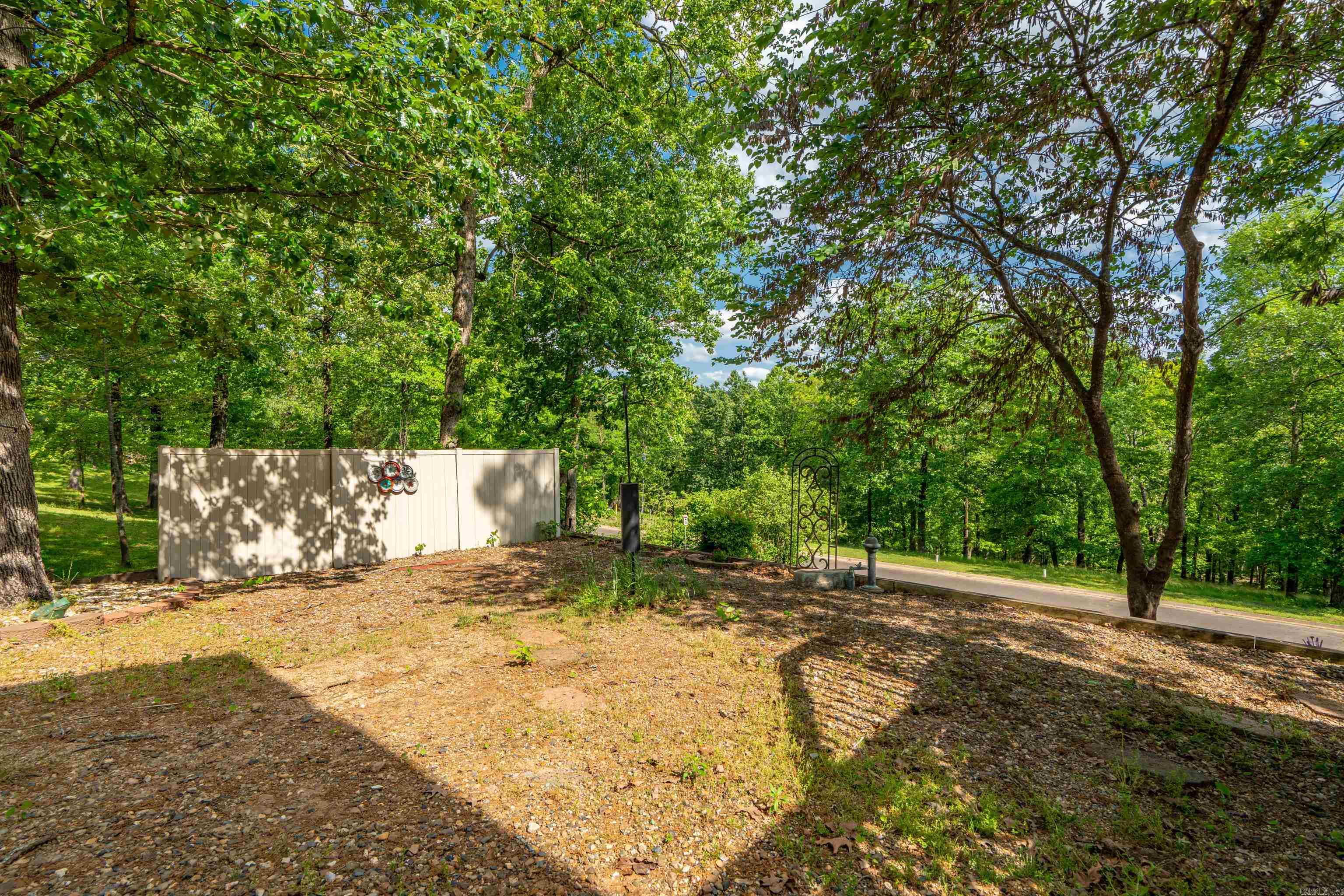 110  ROBERTSRIDGE  Hot Springs, AR