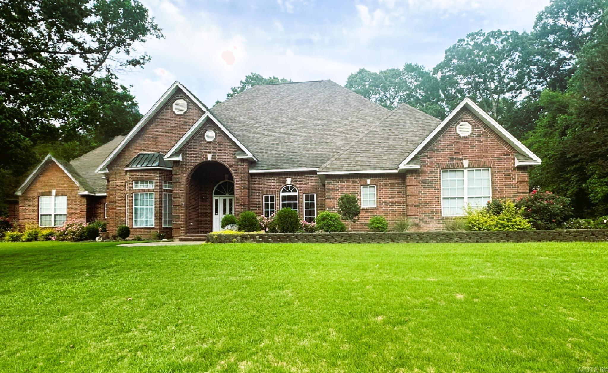 106  Woodberry Court  Crossett, AR