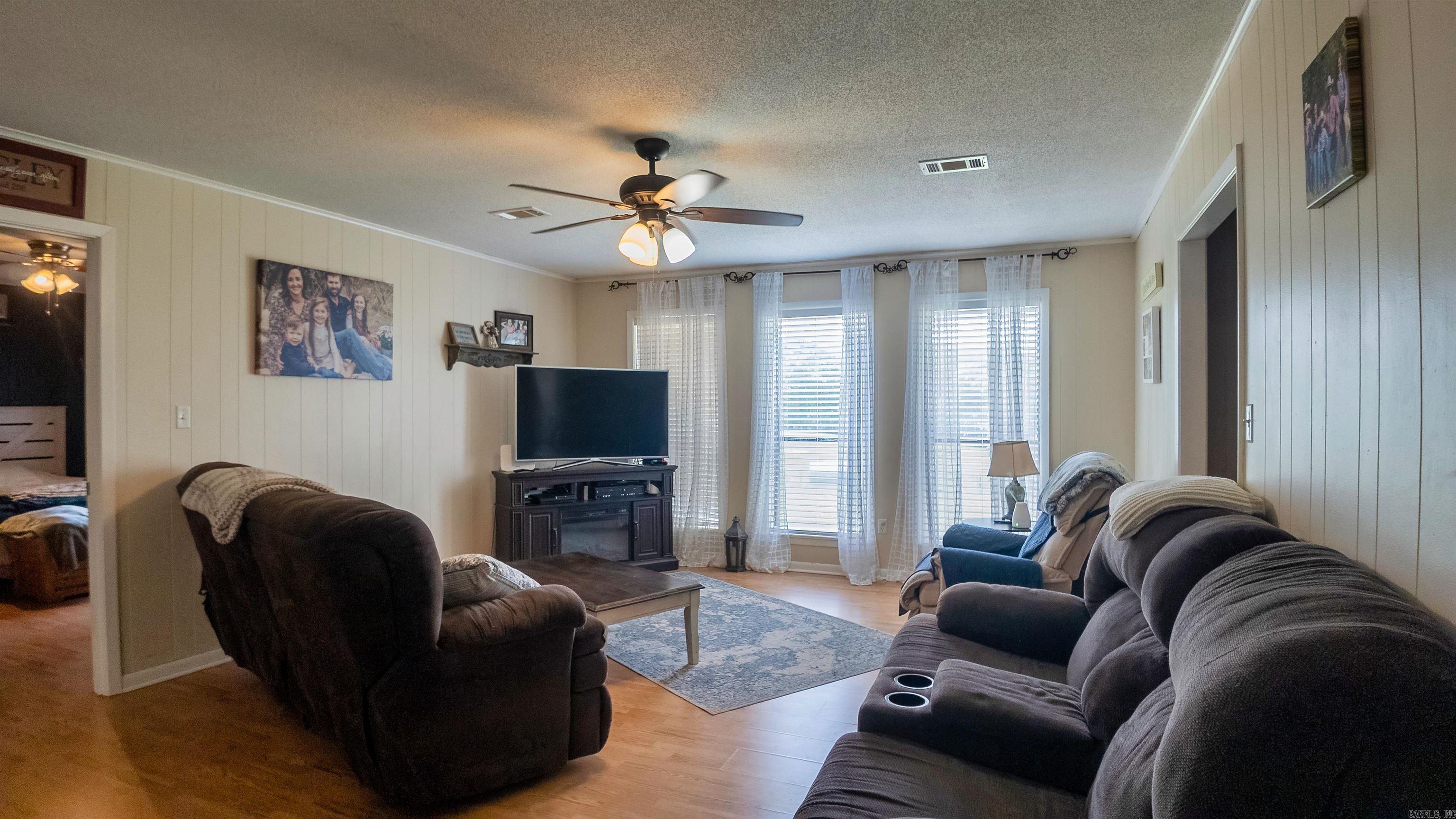 350  Maple Springs  Rosie, AR