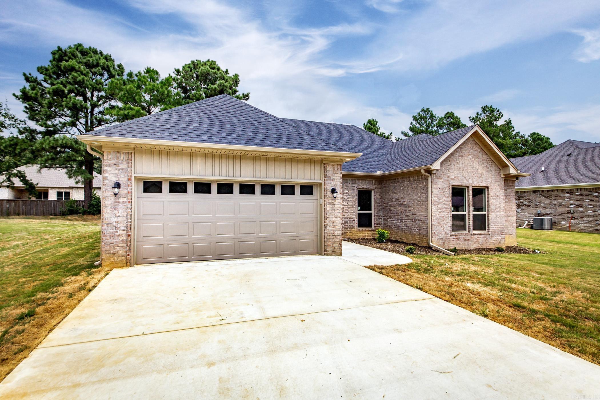 218 Heather Loop Beebe, AR 72012