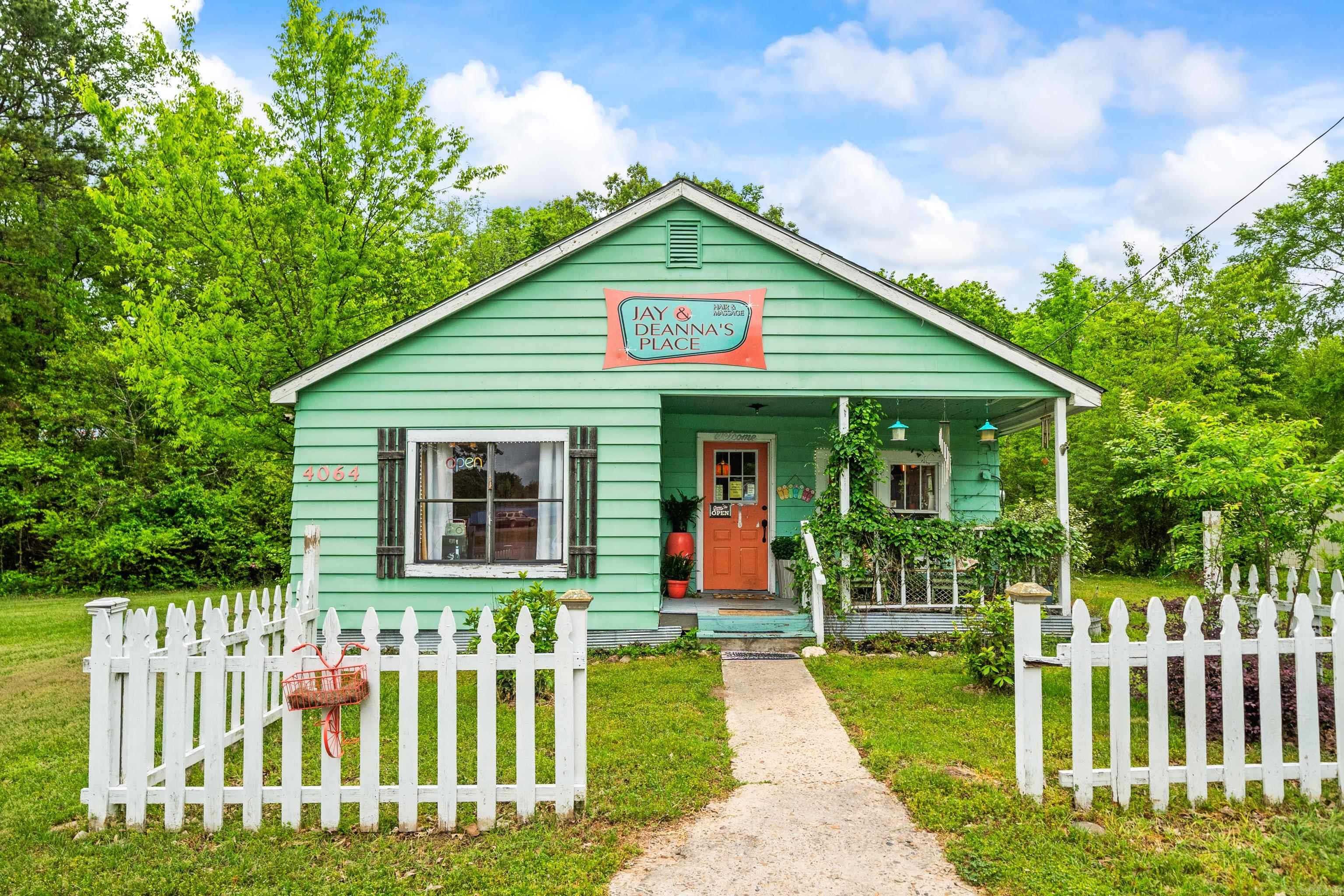 4060 N Highway 7  Hot Springs Village, AR