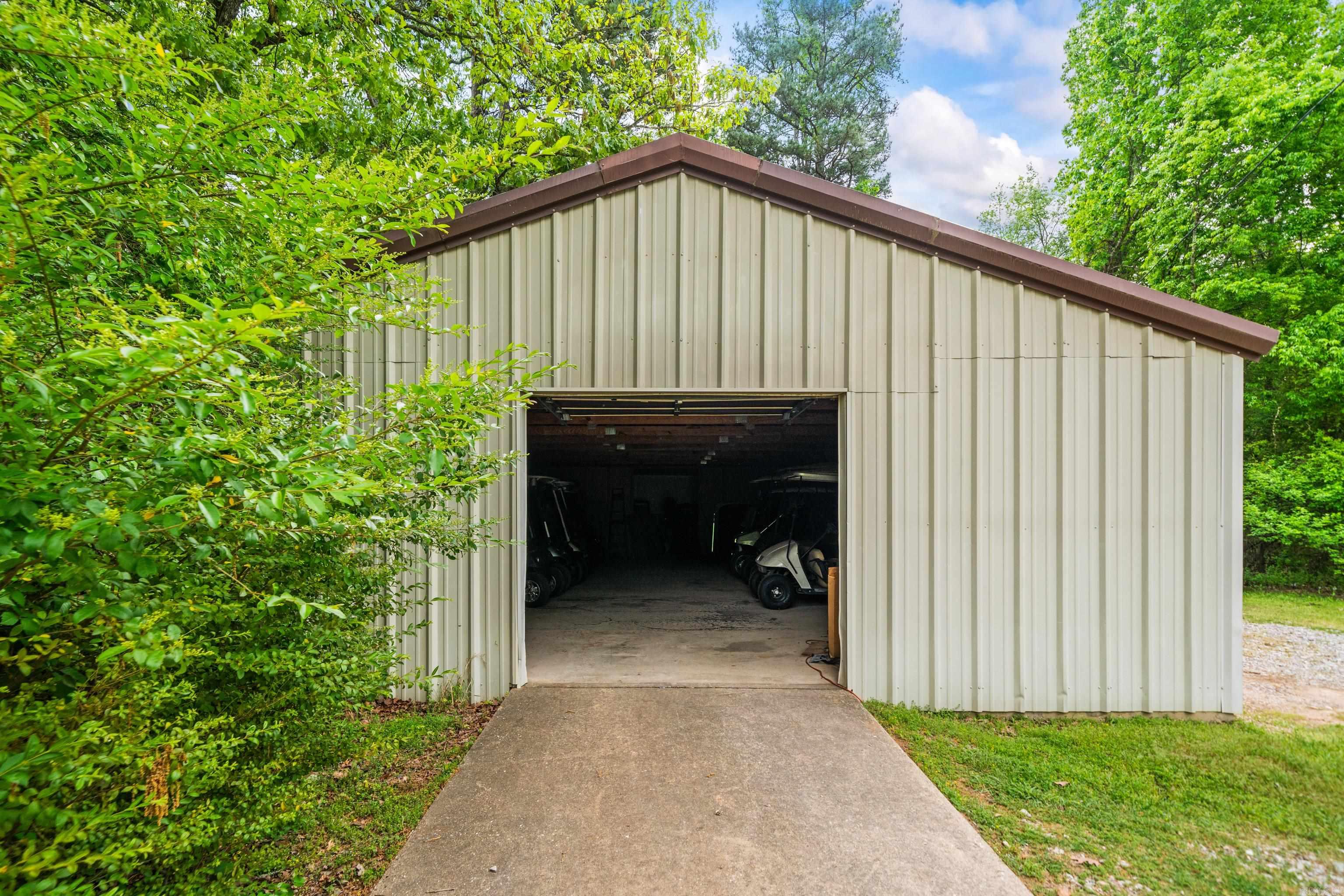 4060 N Highway 7  Hot Springs Village, AR