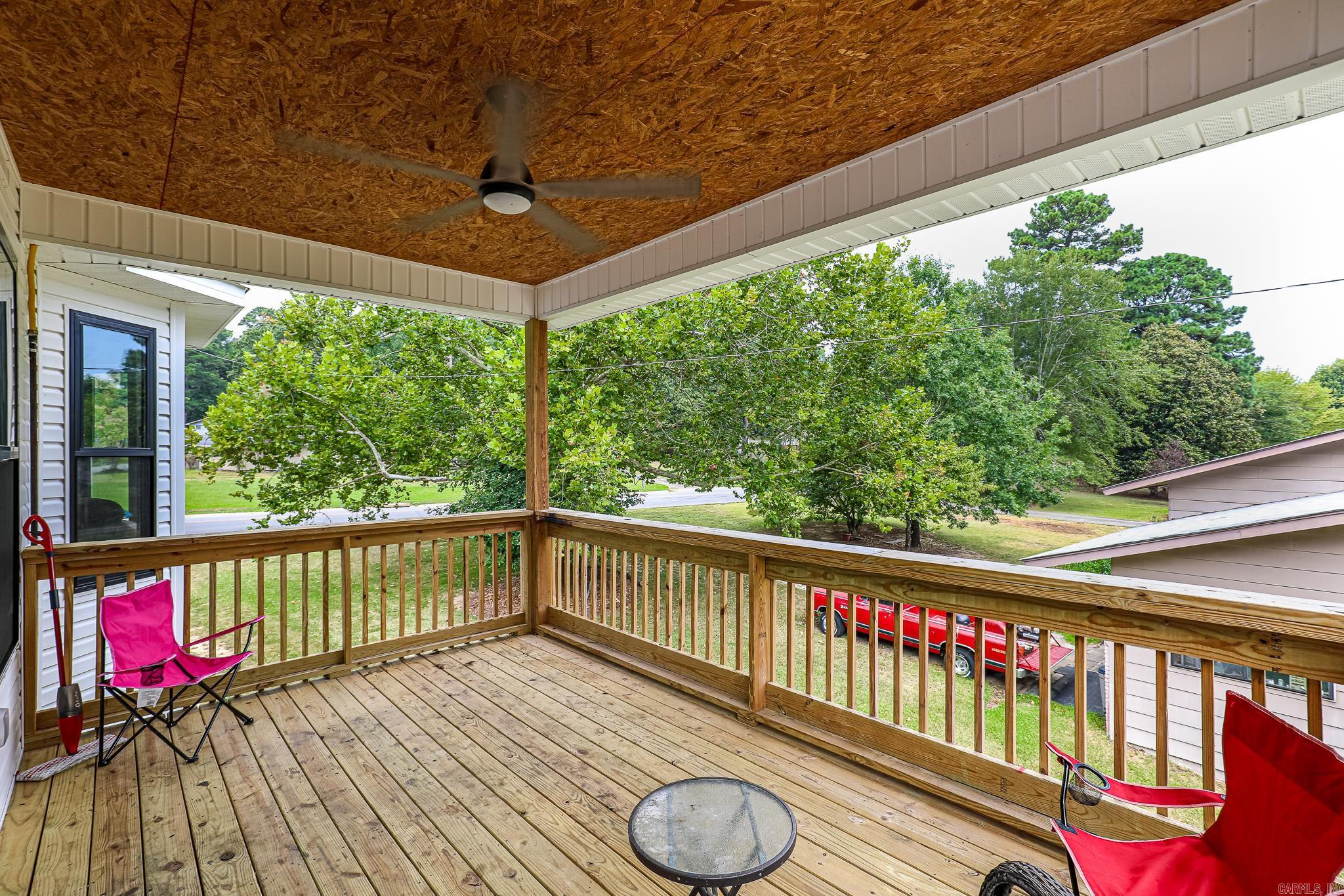 1925 W LAKEVIEW Benton, AR 72015