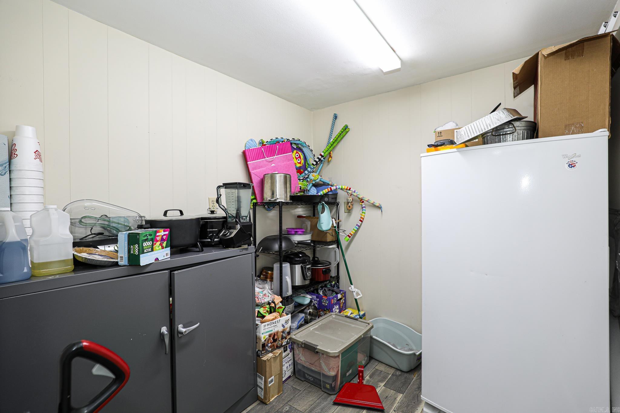 1925 W LAKEVIEW Benton, AR 72015