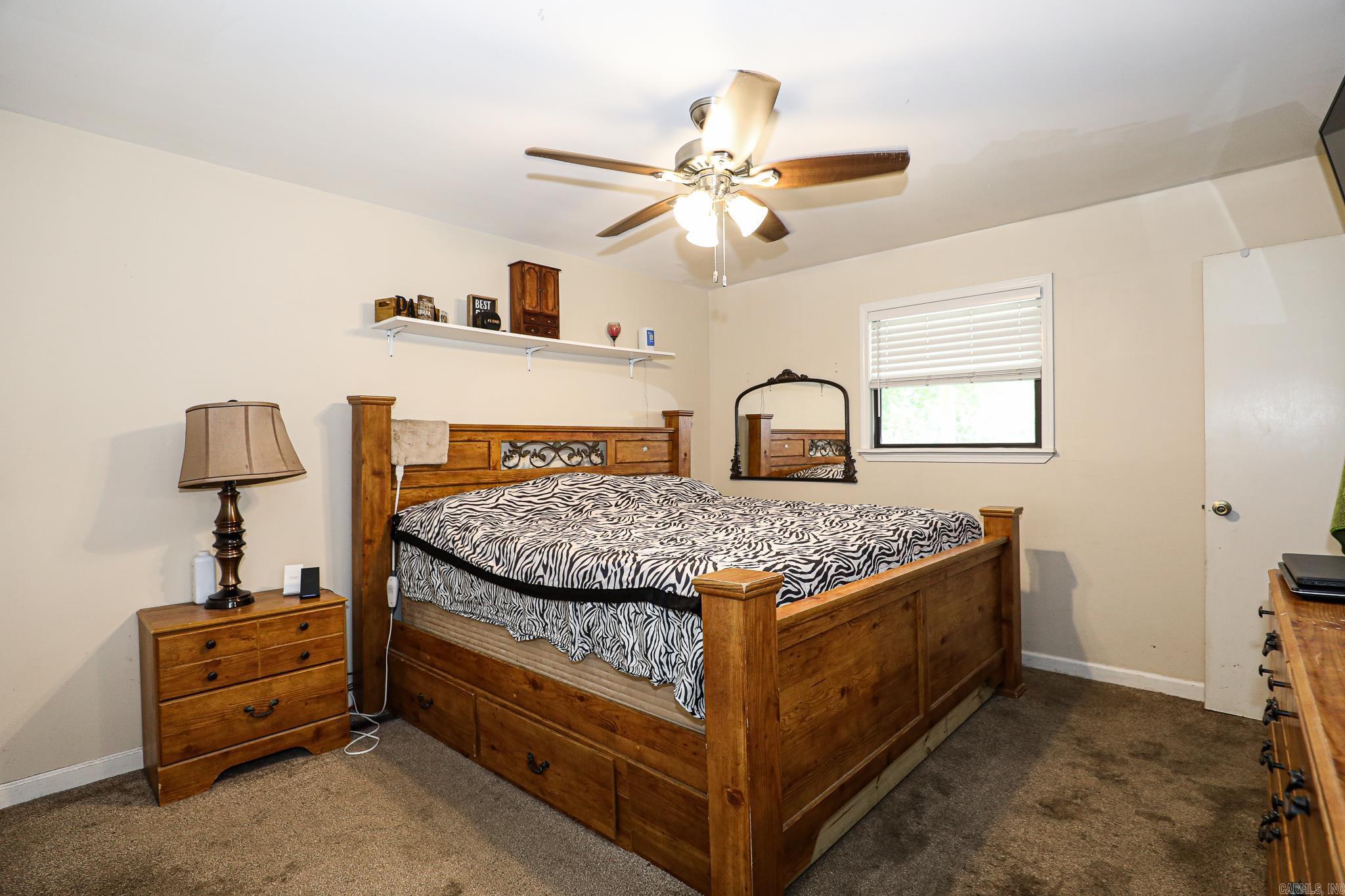 1925 W LAKEVIEW Benton, AR 72015