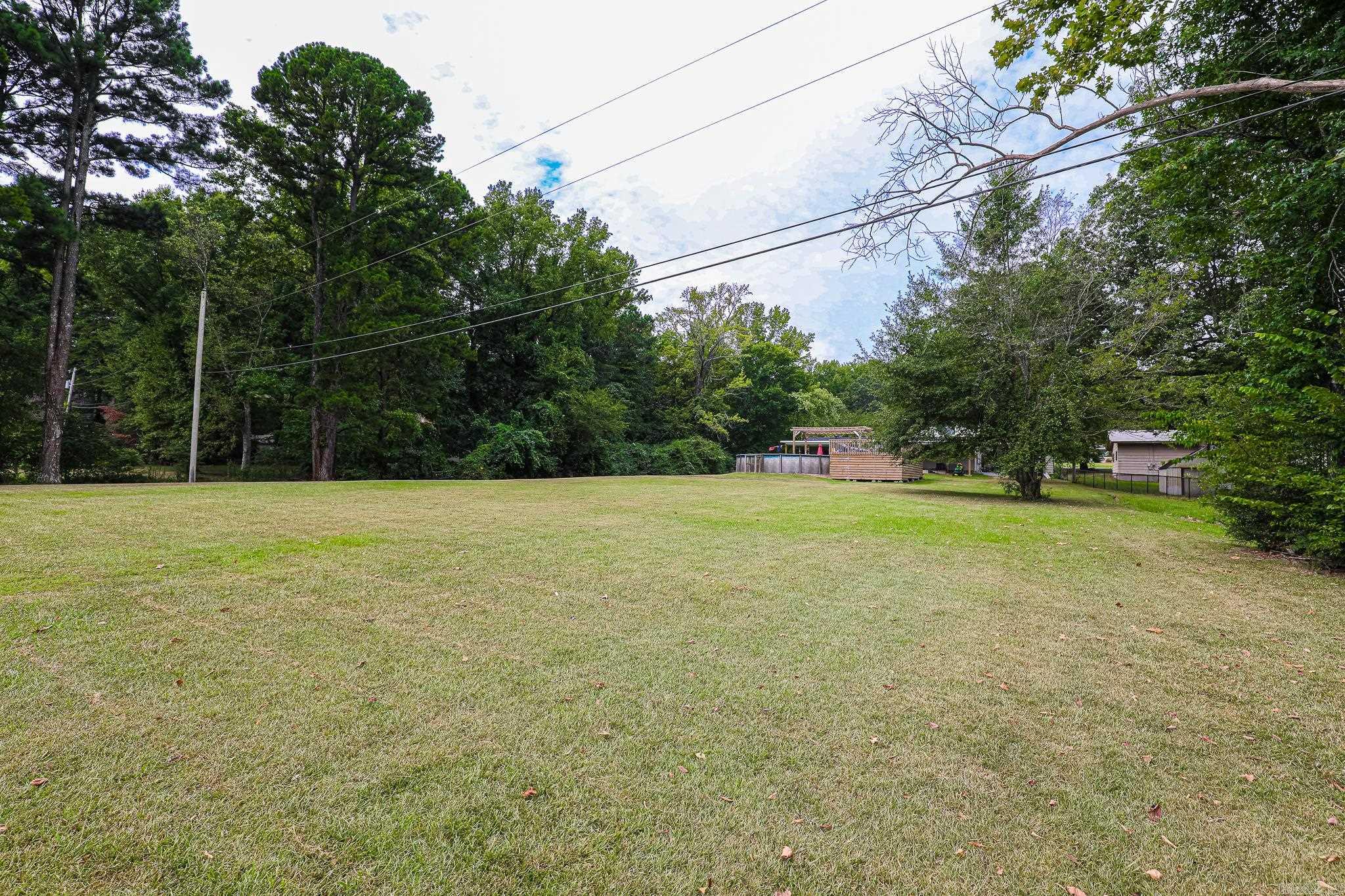 1925 W LAKEVIEW Benton, AR 72015