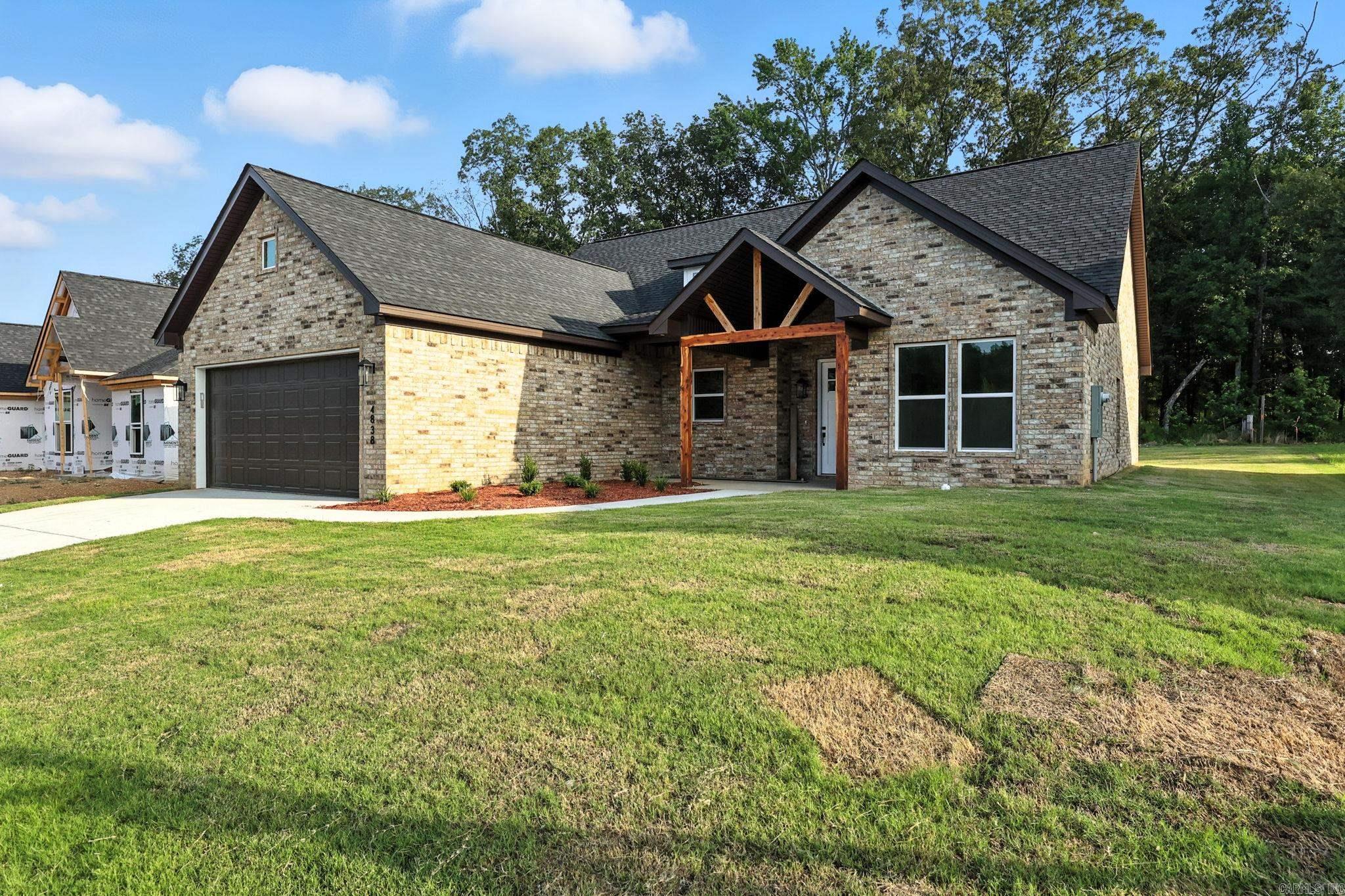 4838 Coronell Way Bryant, AR 72002