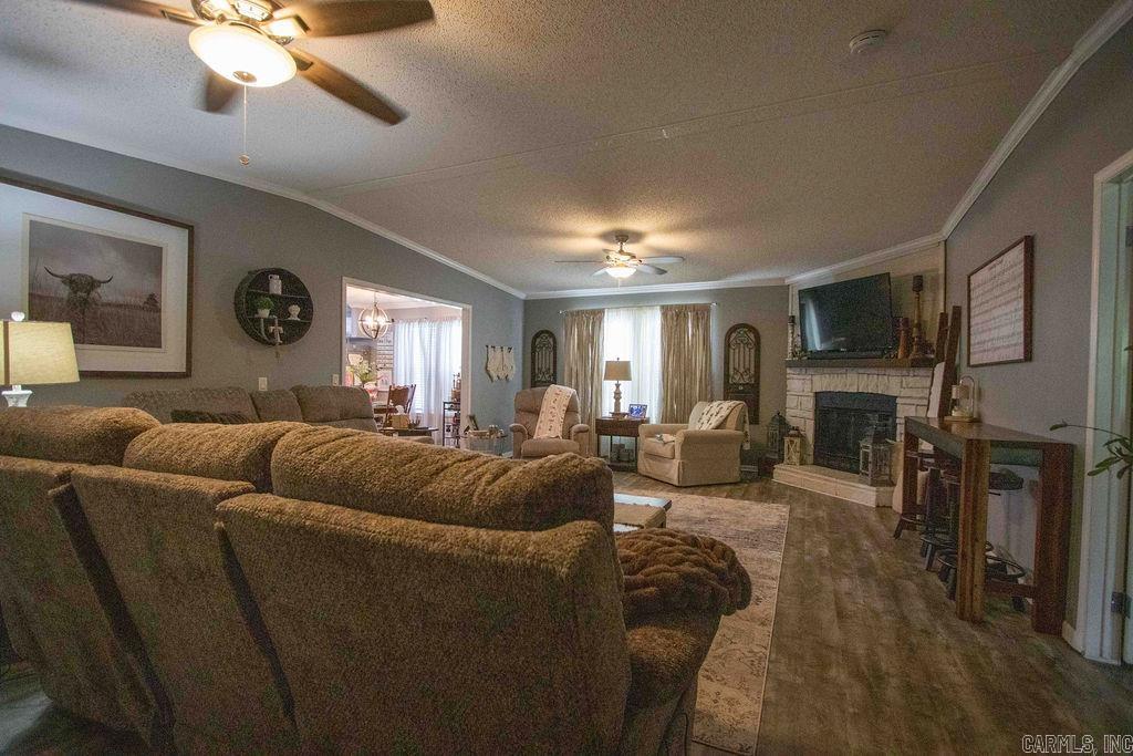 101  Craig  Romance, AR