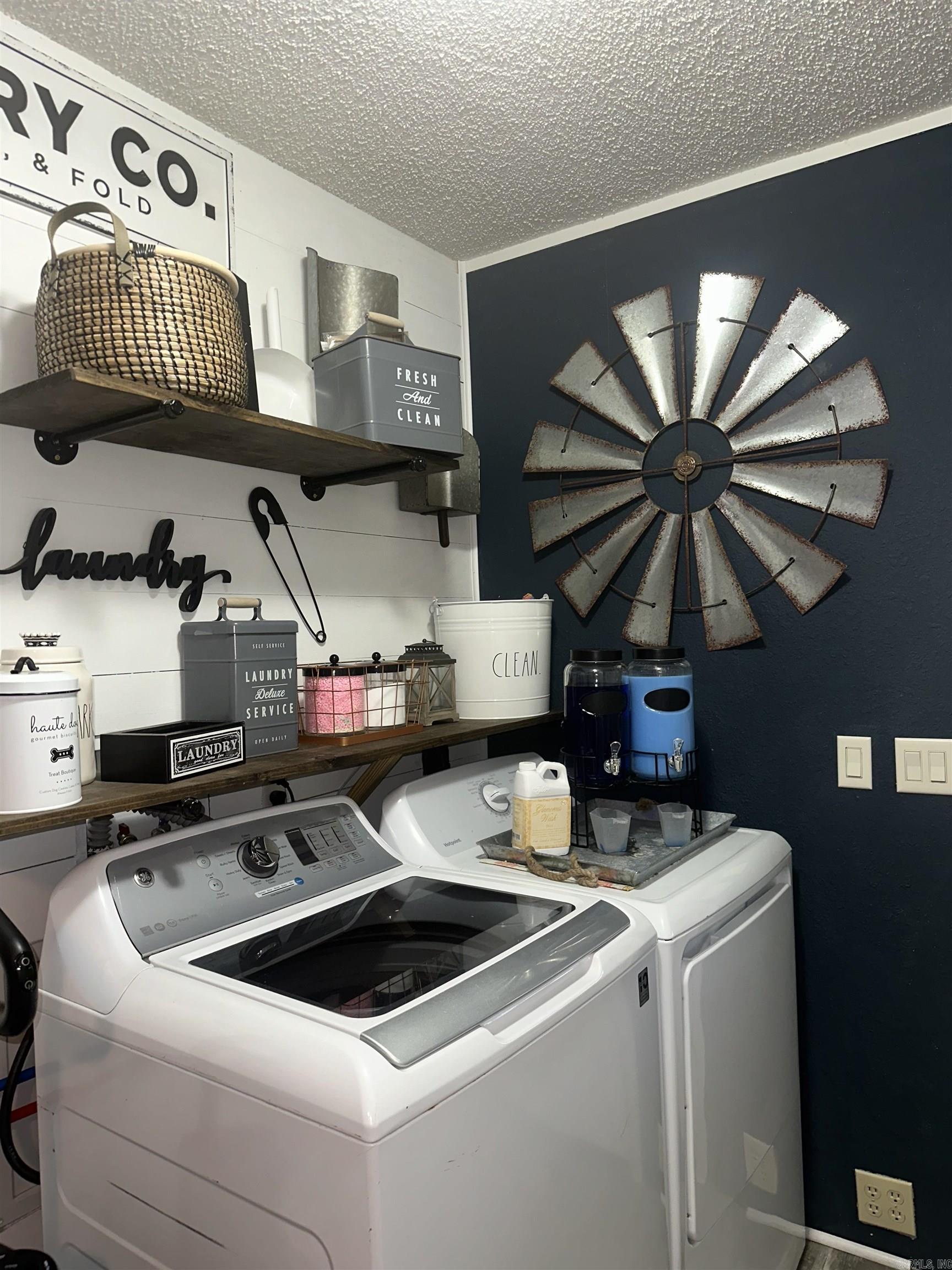 101  Craig  Romance, AR