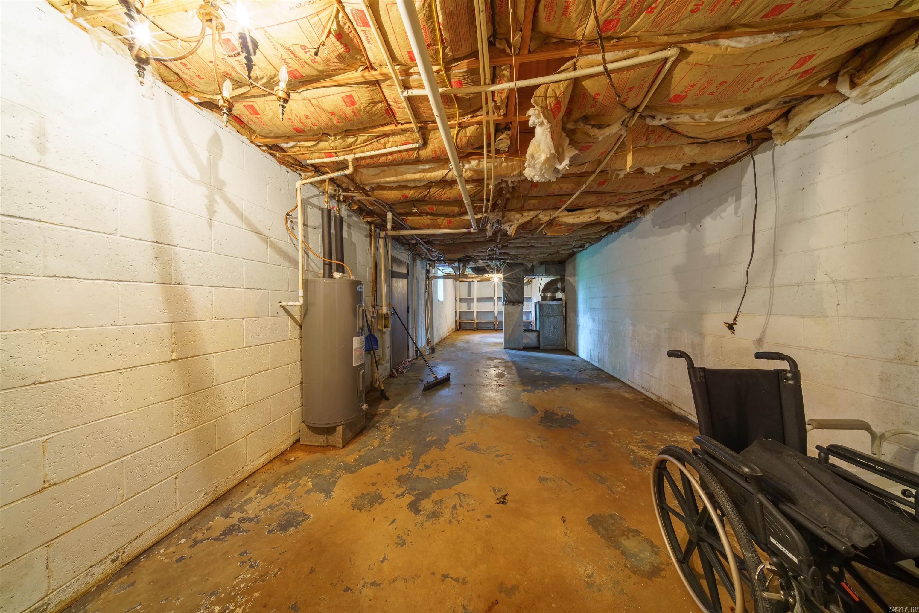 3009 N Main  Mount Pleasant, AR