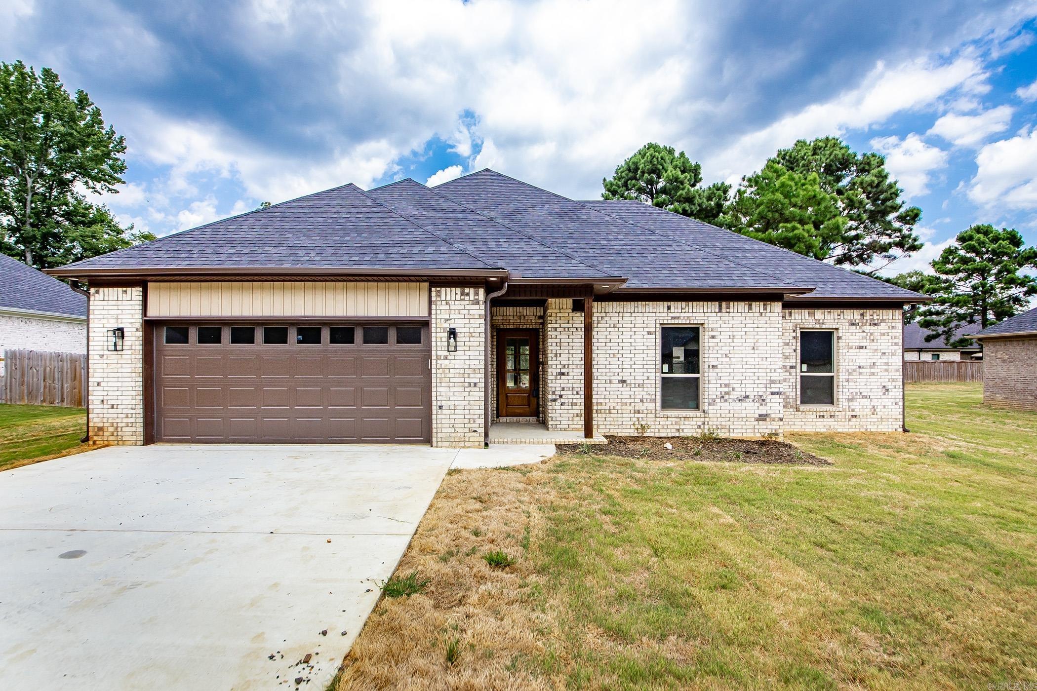 220 Heather Loop Beebe, AR 72012