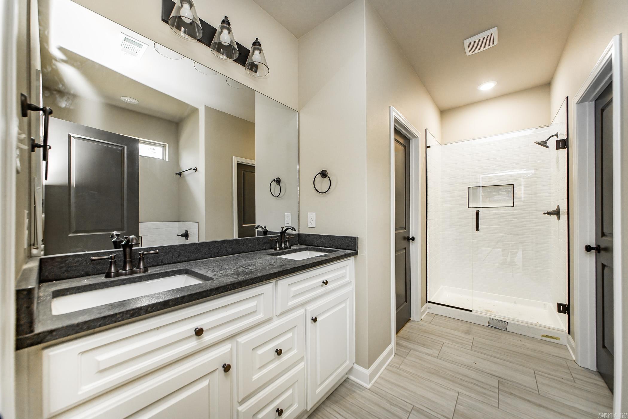 220 Heather Loop Beebe, AR 72012