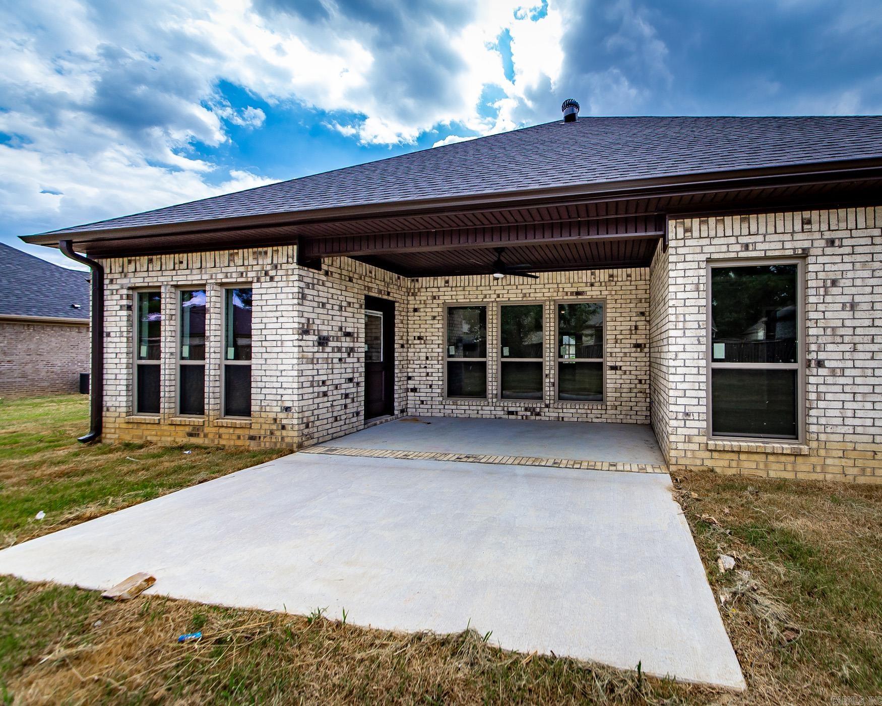 220 Heather Loop Beebe, AR 72012