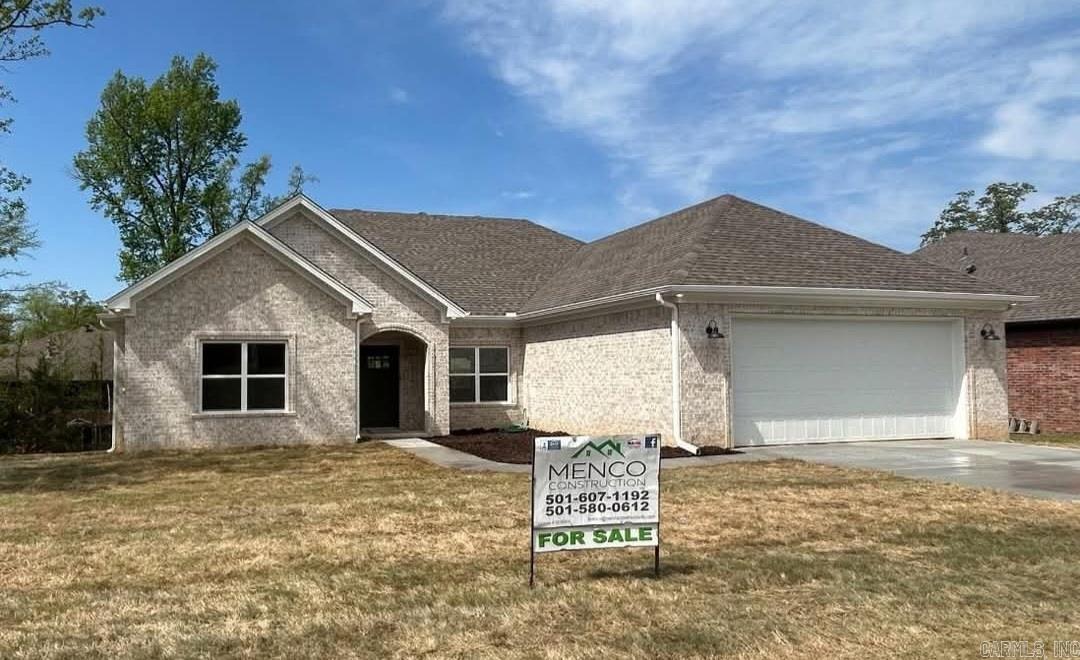 404 Forest Glen Cv. Jacksonville, AR 72076