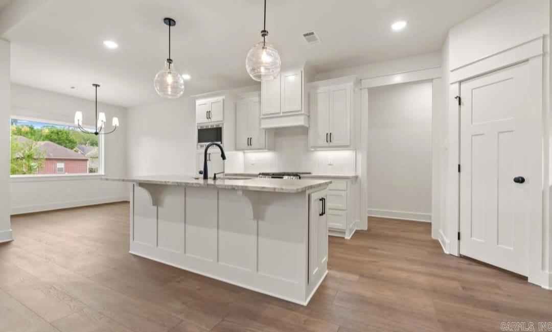 404 Forest Glen Cv. Jacksonville, AR 72076