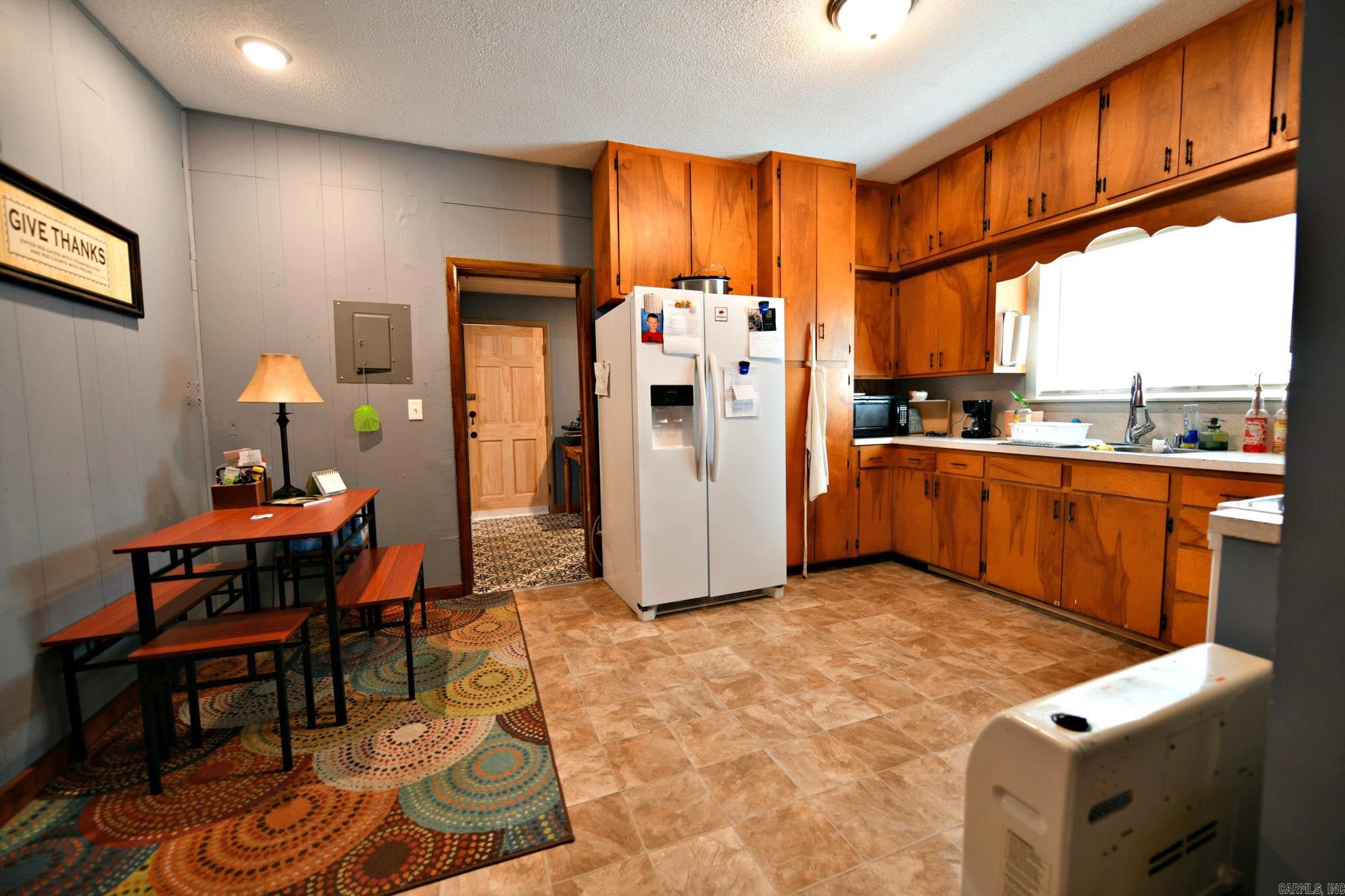 1123  Reeves Avenue  Mena, AR