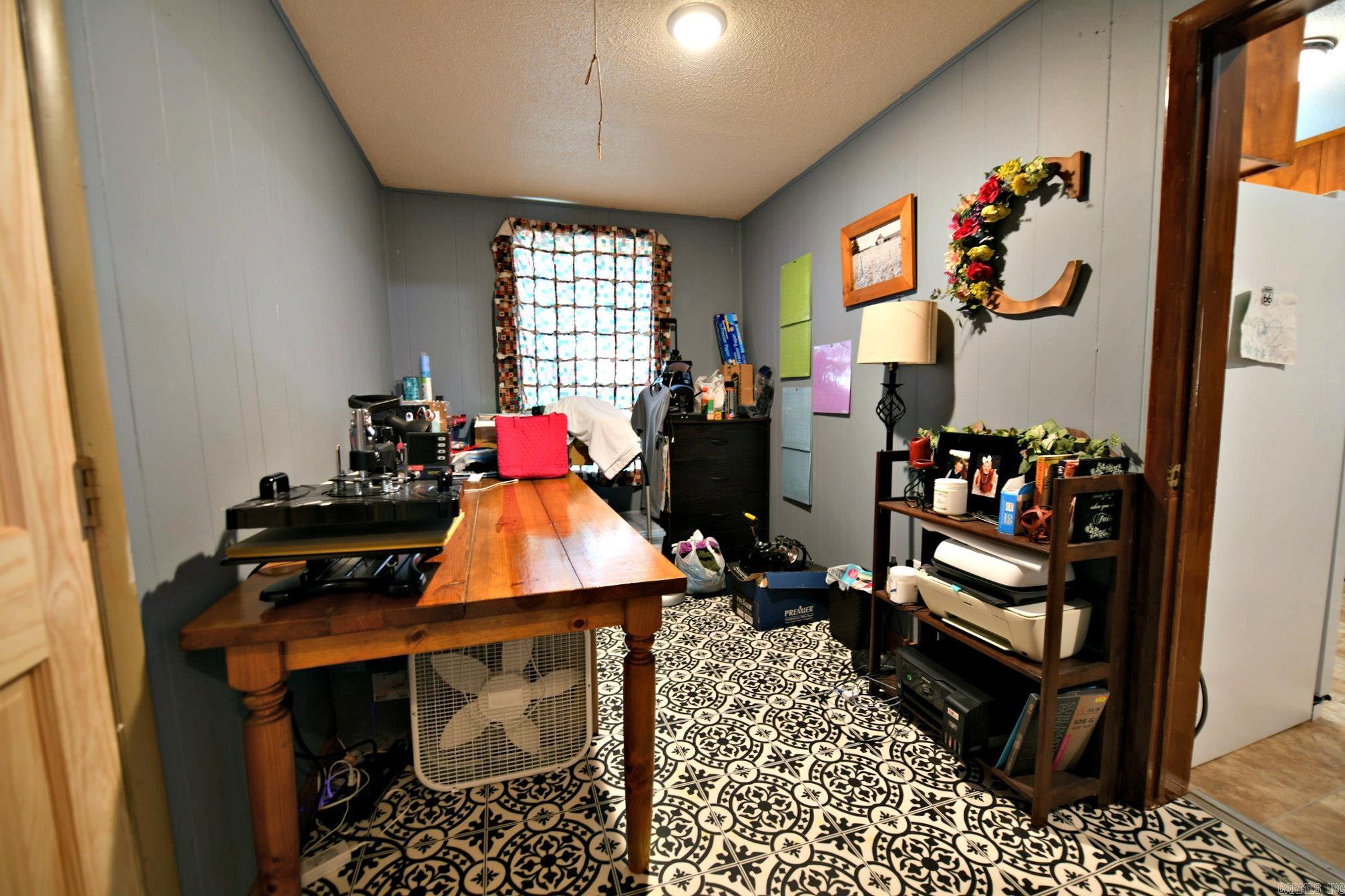1123  Reeves Avenue  Mena, AR